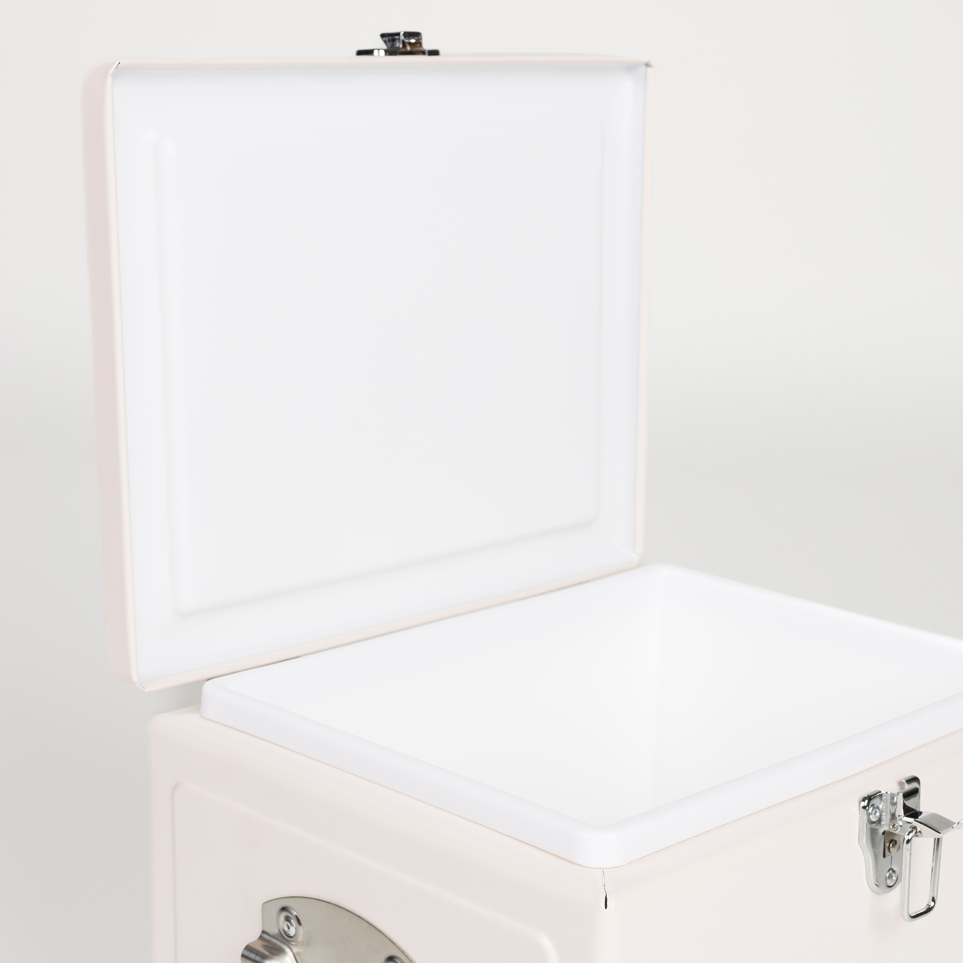 Lısse Polı̇propı̇len Plastı̇k Soğutma Kutusu 25x32x33 Cm Krem