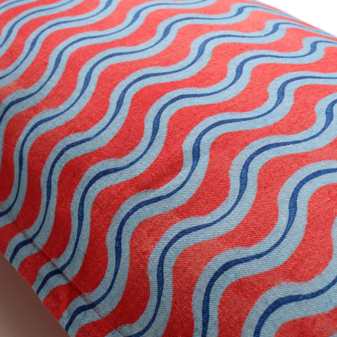 Ghunı Dijital Baskılı Nakışlı Pamuk Dolgulu Kırlent 30x55 Cm Pembe