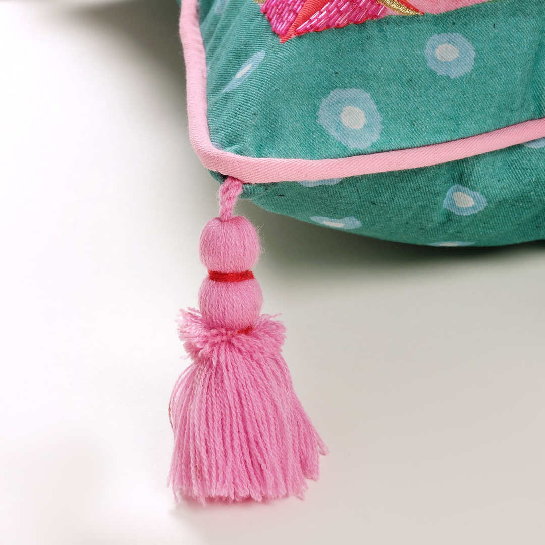 Ghunı Dijital Baskılı Nakışlı Pamuk Dolgulu Kırlent 30x55 Cm Yeşil