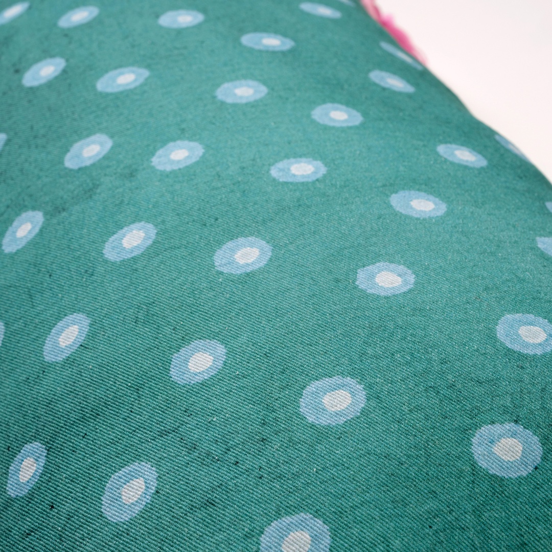 Ghunı Dijital Baskılı Nakışlı Pamuk Dolgulu Kırlent 30x55 Cm Yeşil