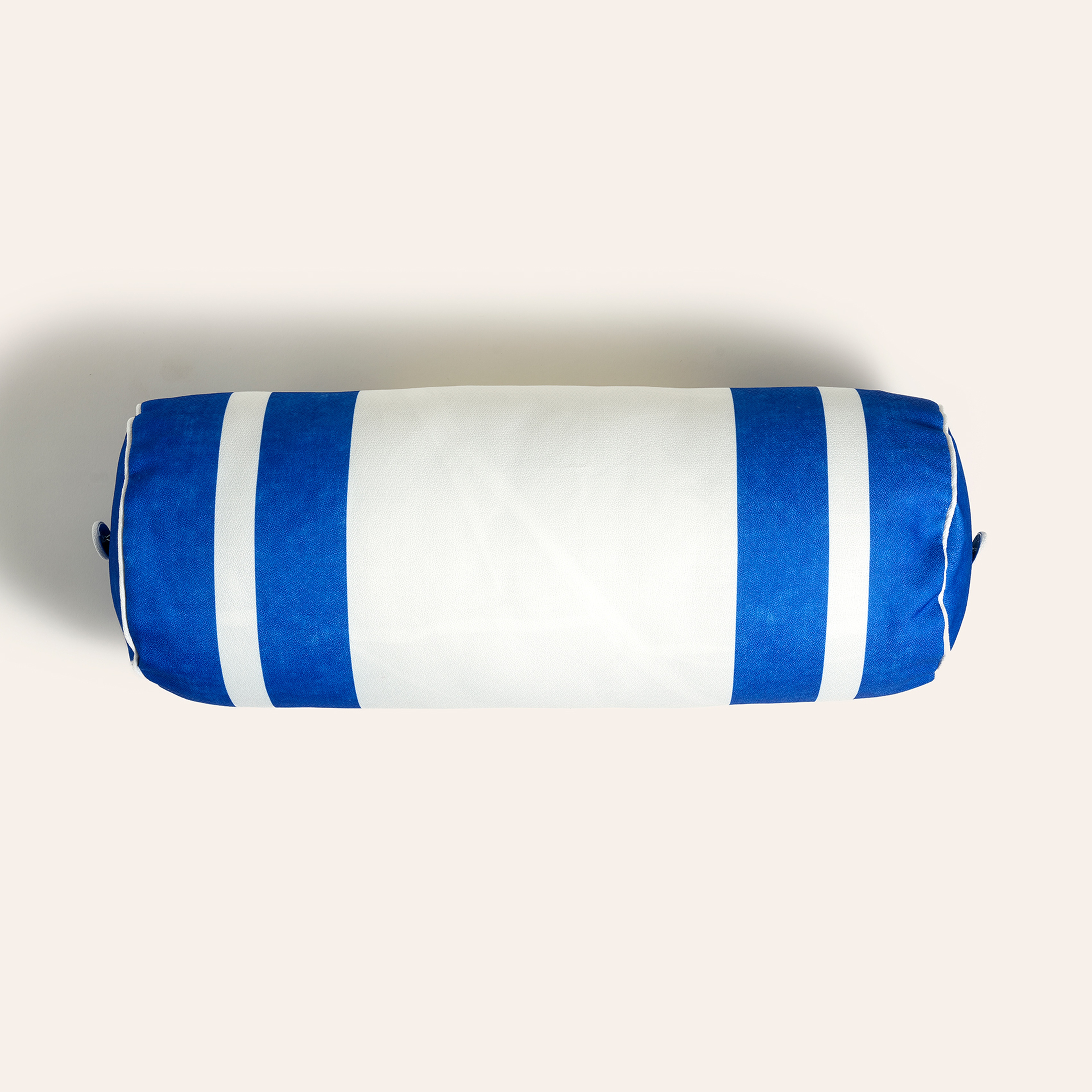 Nilüfer Dijital Baskılı Polyester Dekoratif Kırlent 20x55 Cm Koyu Mavi - Beyaz