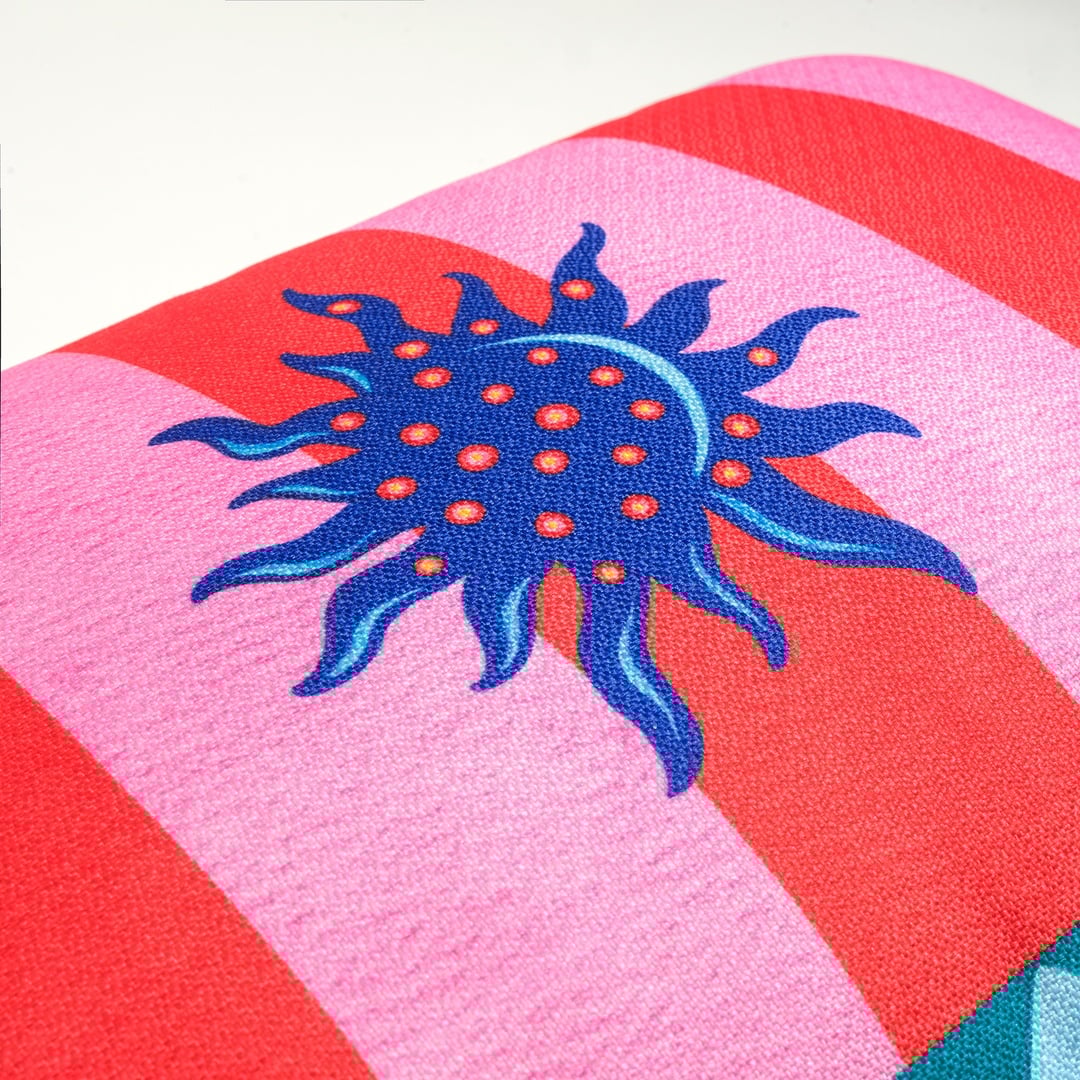 Nilüfer Dijital Baskılı Polyester Dekoratif Kırlent 30x55 Cm Renkli