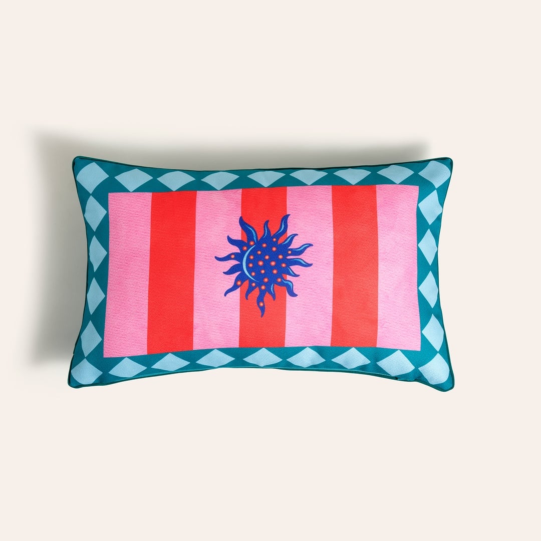 Nilüfer Dijital Baskılı Polyester Dekoratif Kırlent 30x55 Cm Renkli