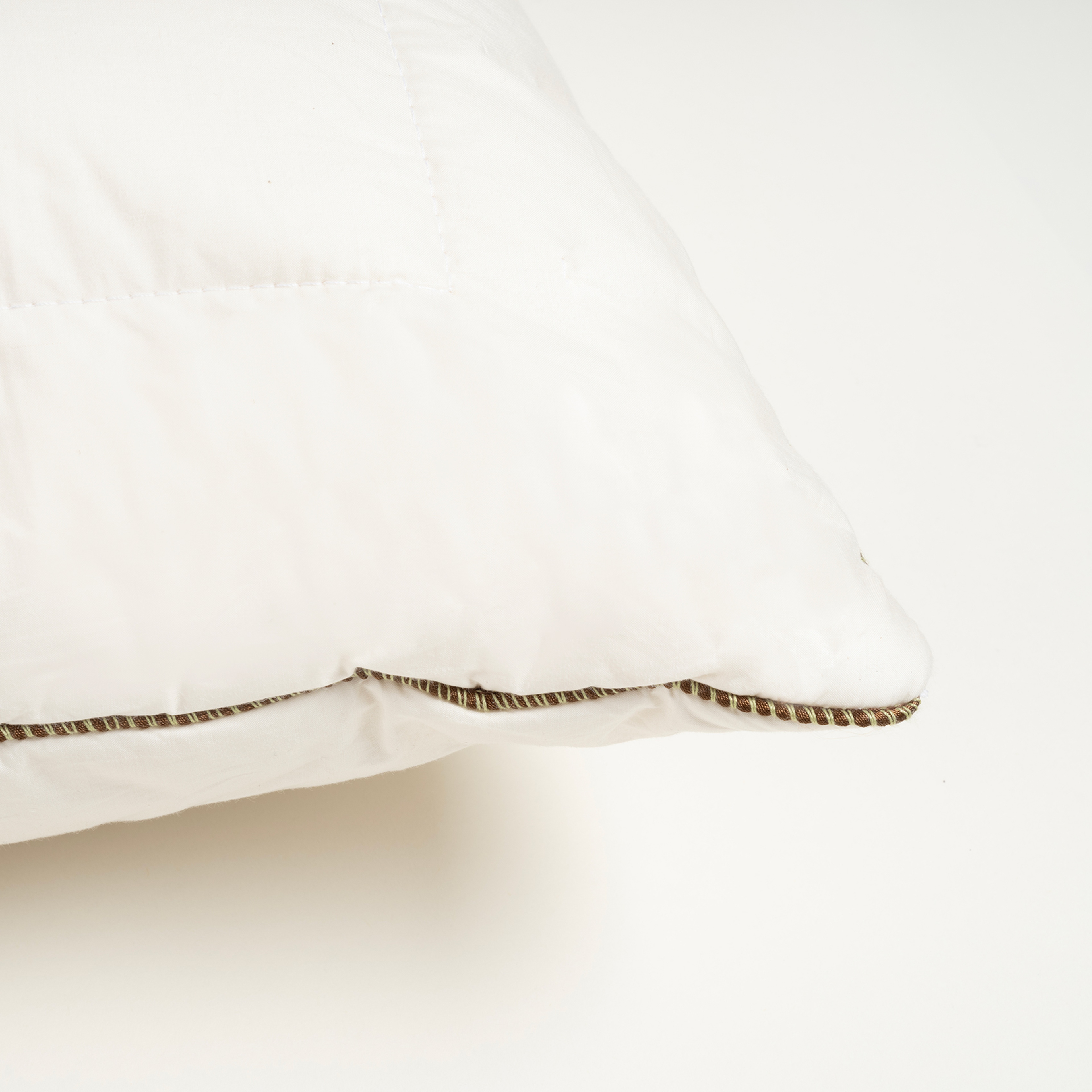 Riva Biyeli Pamuk %100 Yün Yastık 50x70 Cm Beyaz