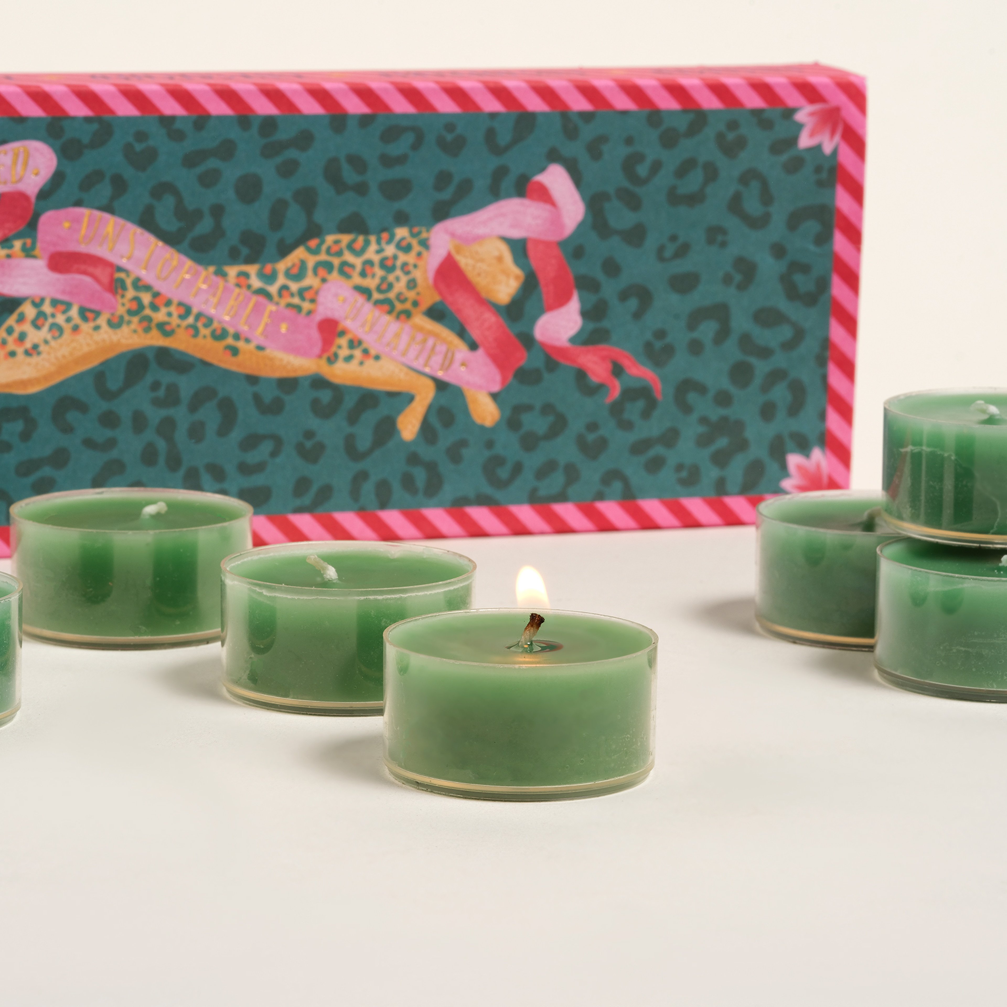 Misi Parafın Mum 24x8 Cm Yeşil