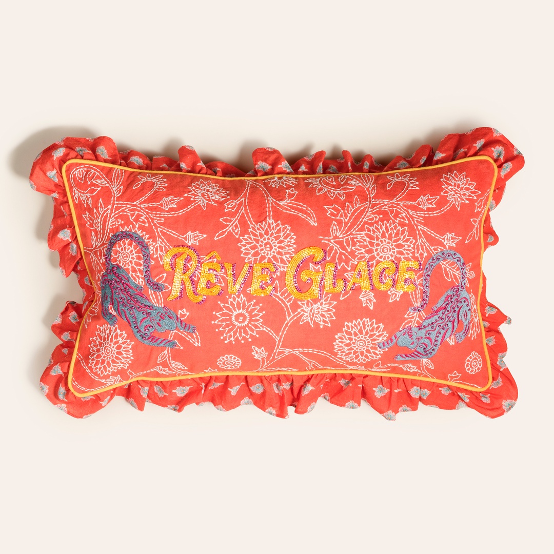 Ghunı Fırfırlı Nakışlı Pamuk Dolgulu Kırlent 30x55 Cm Turuncu