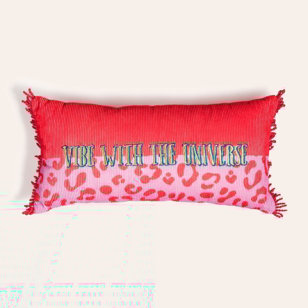 Ghunı Saçaklı Nakışlı Pamuk Dolgulu Kırlent 25x50 Cm Kırmızı - Pembe