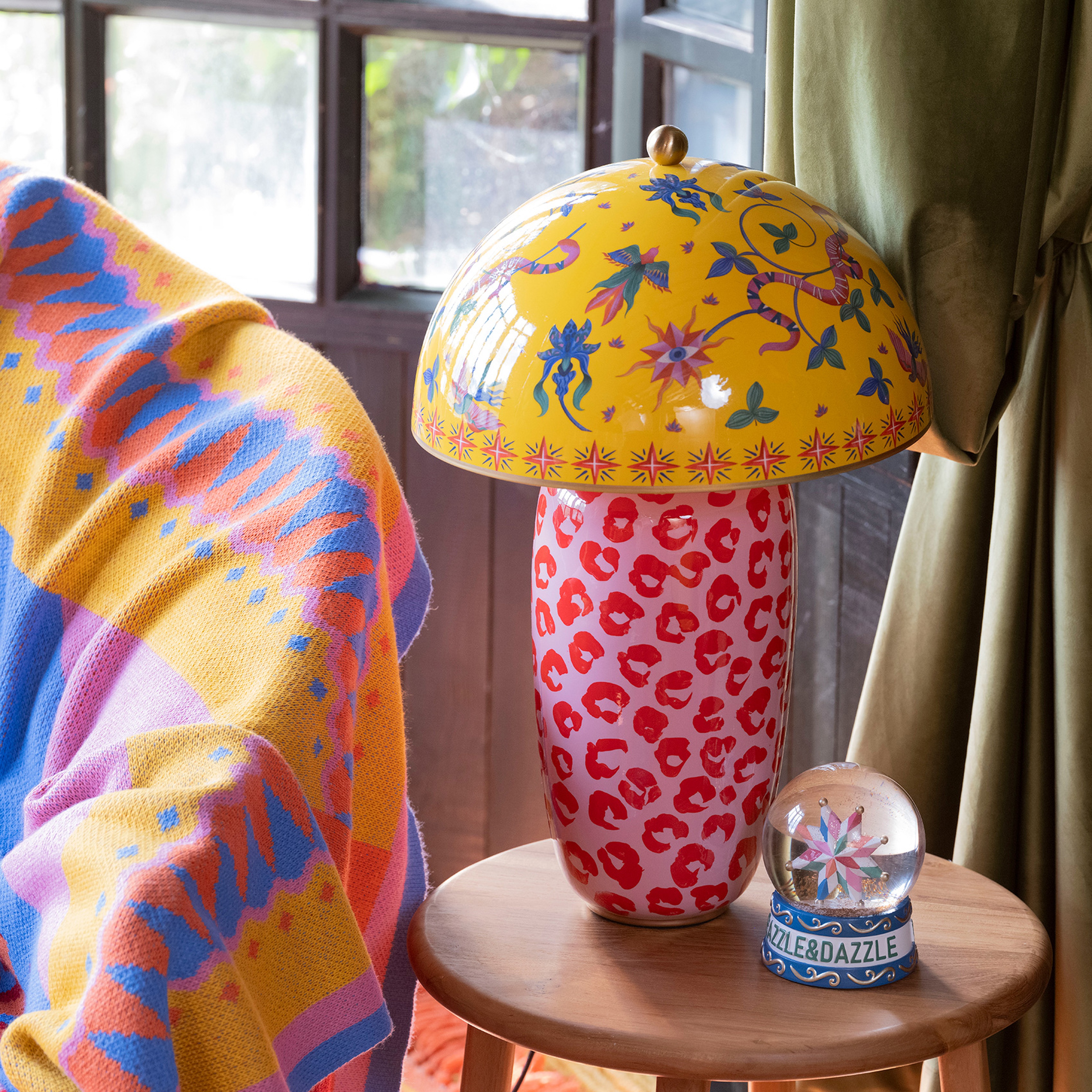 Tanbu Porselen Abajur 32x32x49 Cm Sarı - Kırmızı