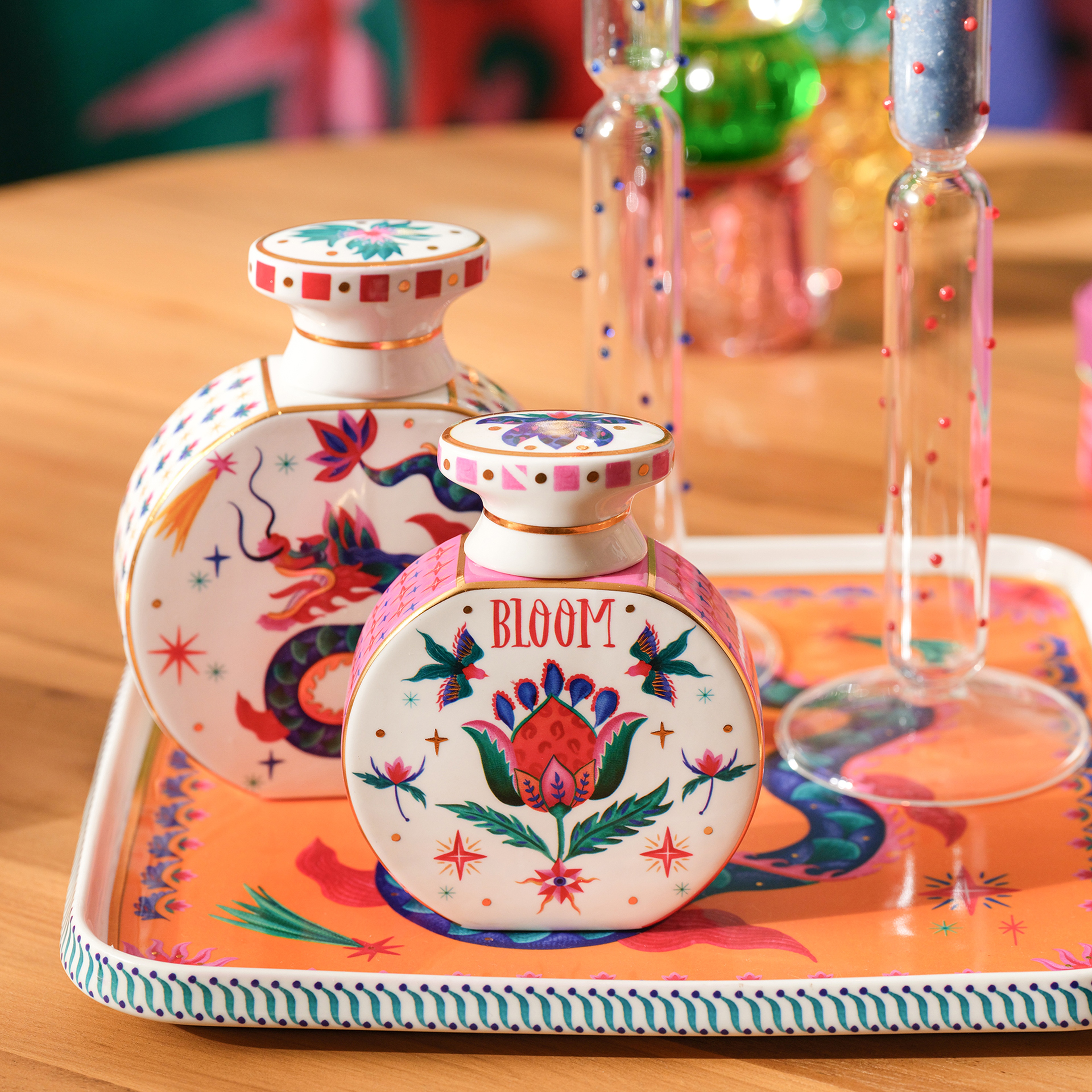 Shekou Porselen Dekoratif Obje 240 Ml Renkli