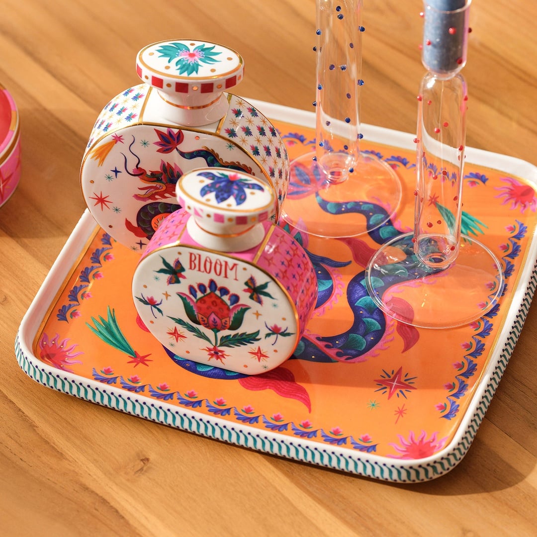 Shekou Porselen Dekoratif Tepsi 28x28x3 Cm Renkli