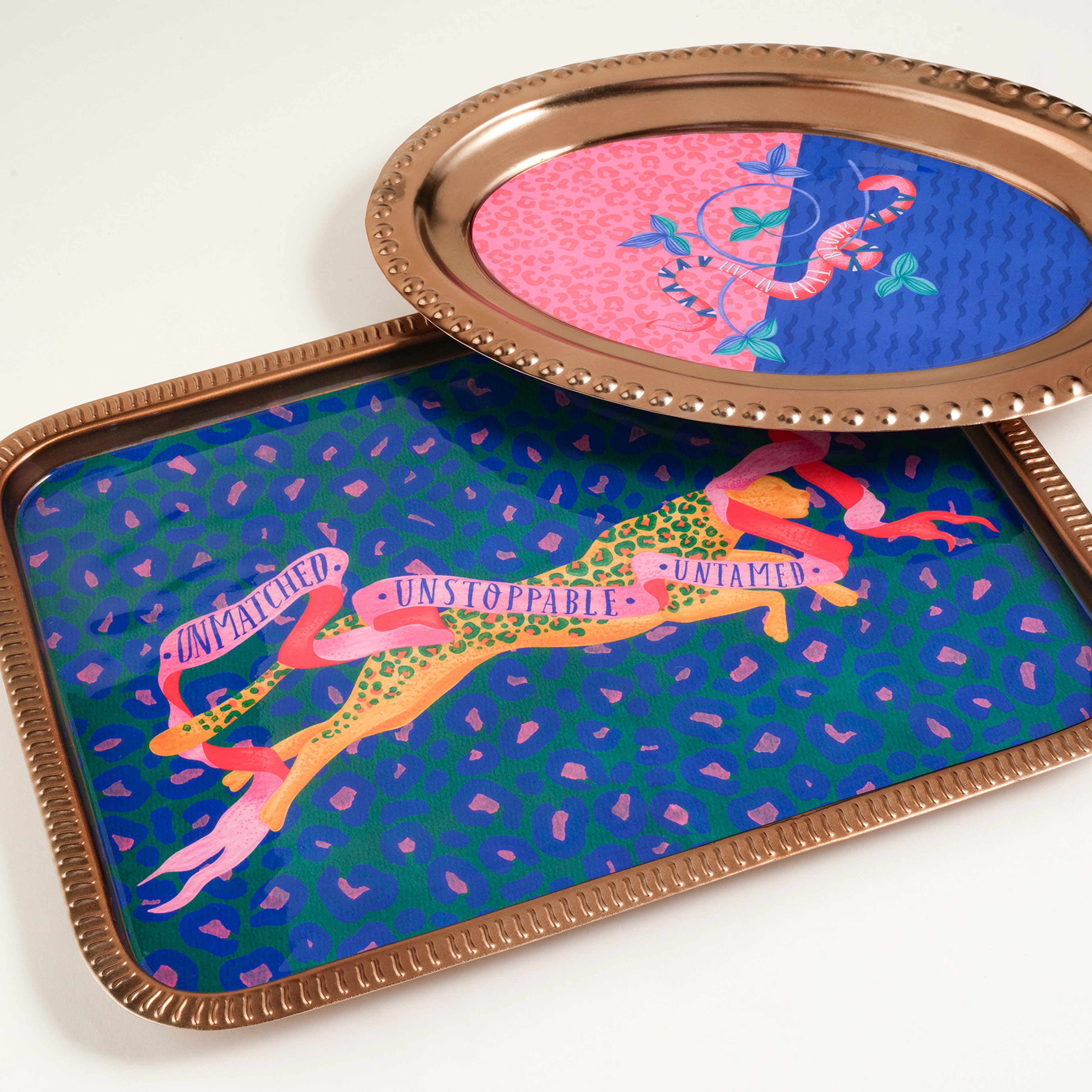 Nanpur Metal Dekoratif Tepsi 30x20x2 Cm Mavi - Pembe