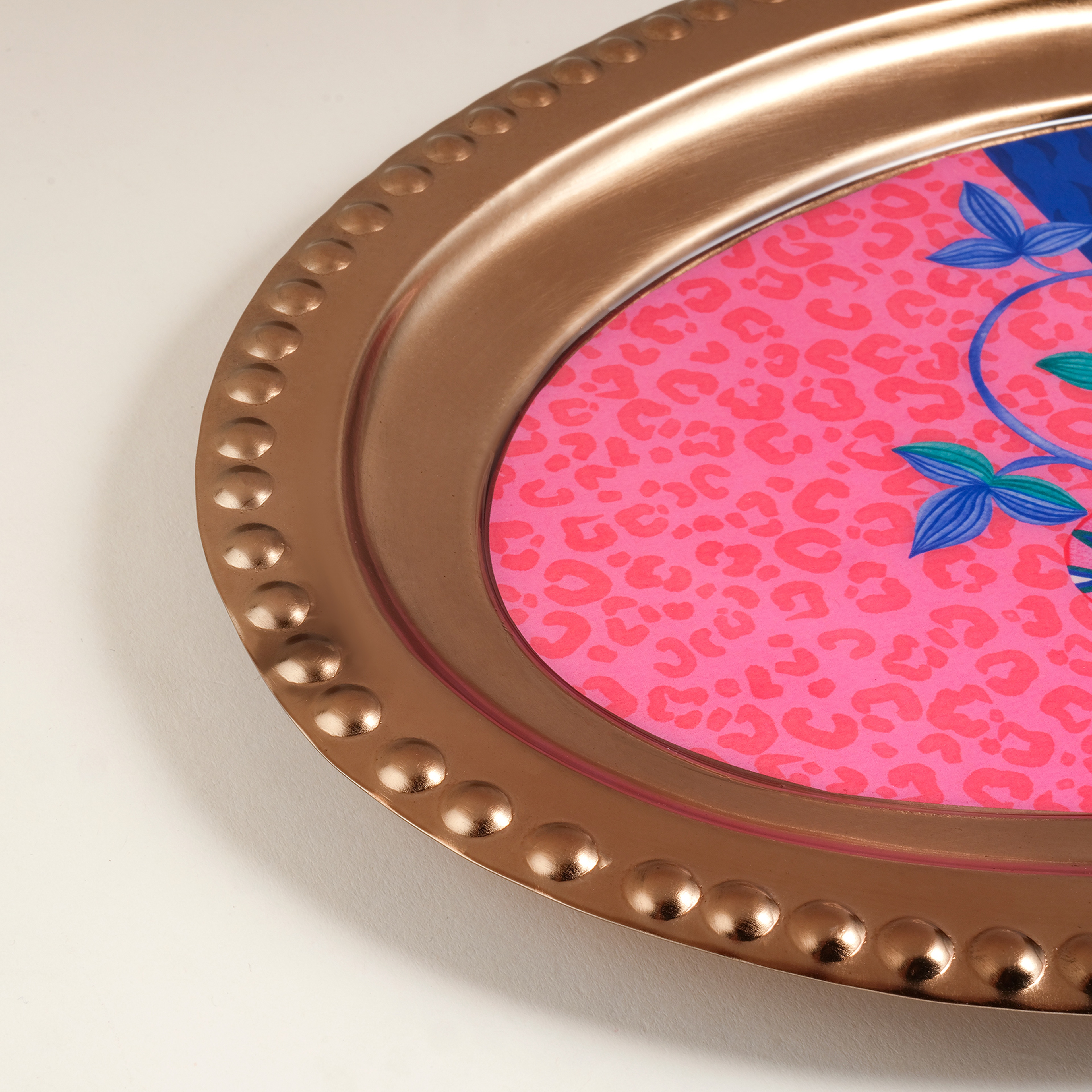 Nanpur Metal Dekoratif Tepsi 30x20x2 Cm Mavi - Pembe