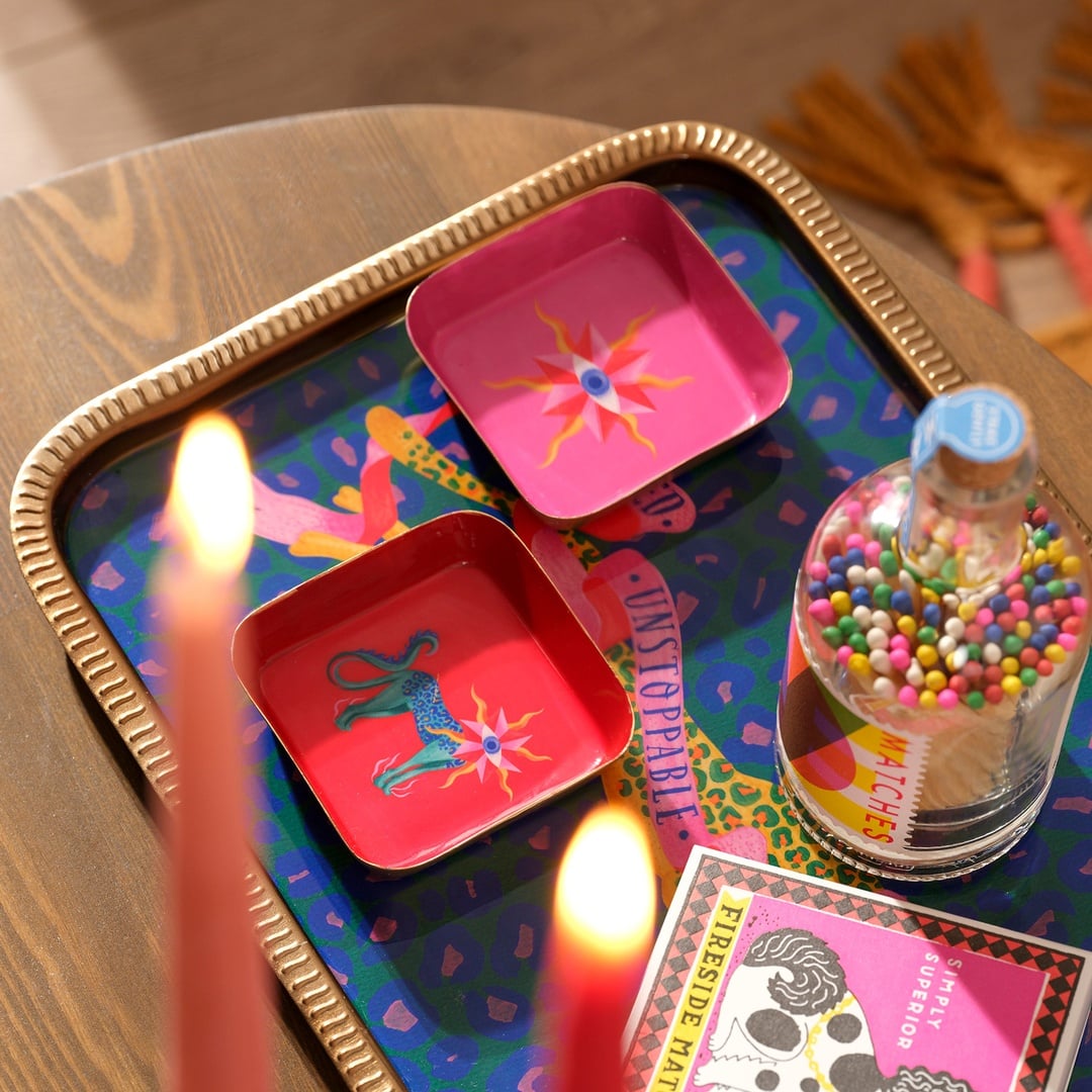 Nanpur Metal Dekoratif Tepsi 9x9x2 Cm Kırmızı