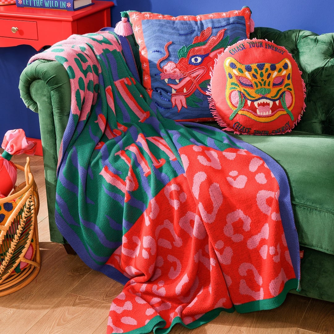 Ghunı Püsküllü Nakışlı Pamuk Dolgulu Kırlent 50x50 Cm Mavi