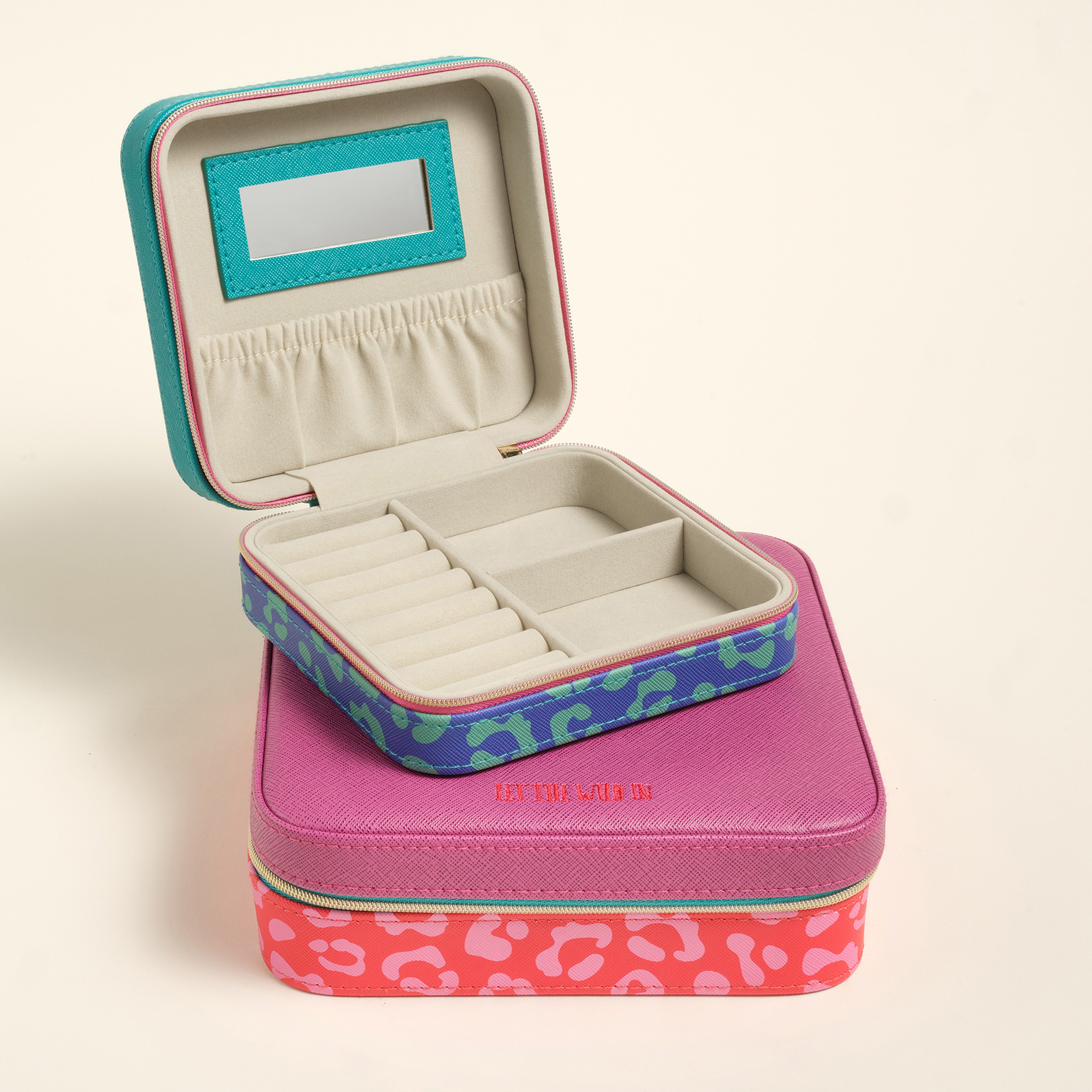 Meılın Pvc Takı Kutusu 18.5 X 18.5 X 6.2 Cm Kırmızı - Pembe