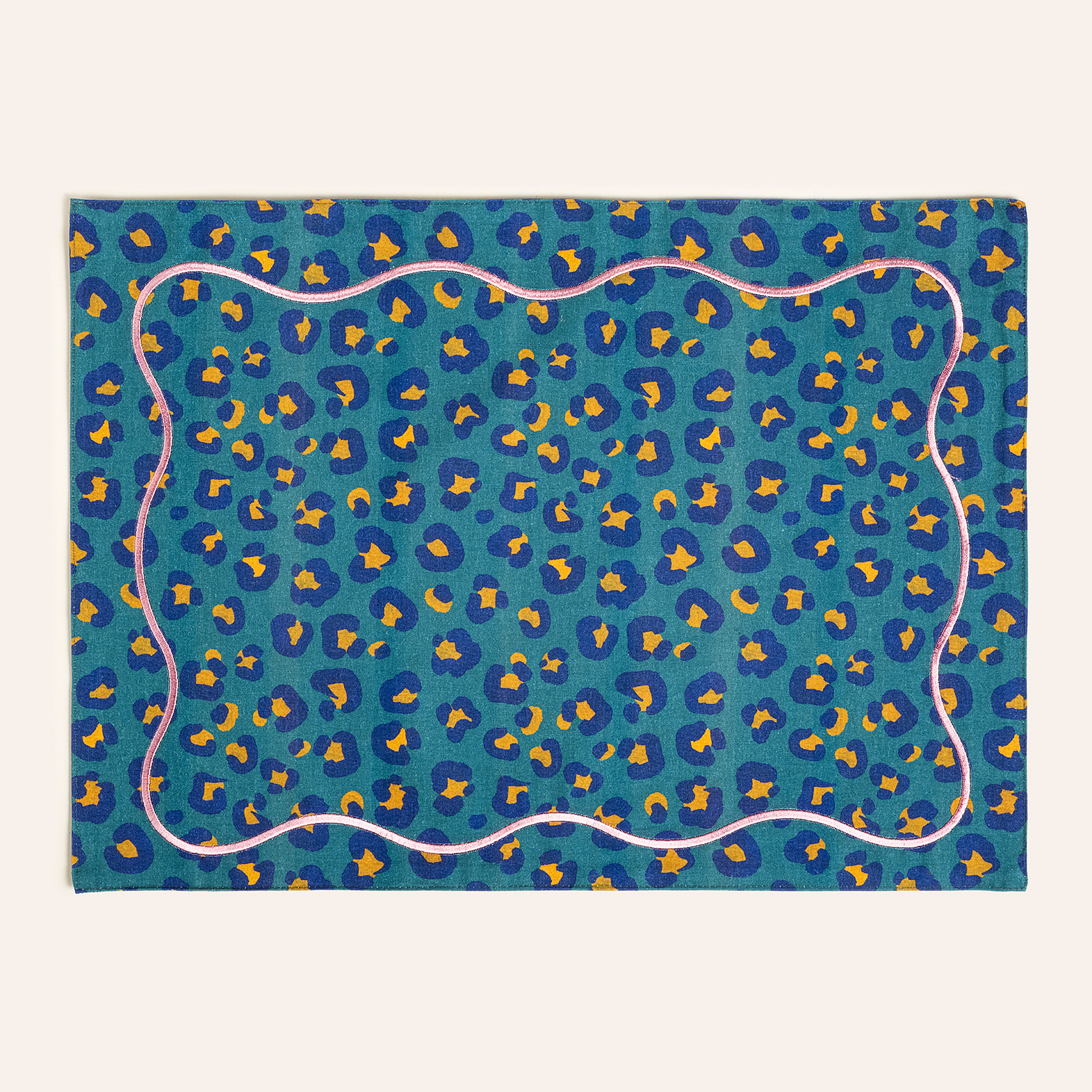 Nilüfer Dijital Baskılı Nakışlı Pamuk Amerikan Servis 35x50 Cm Koyu Yeşil