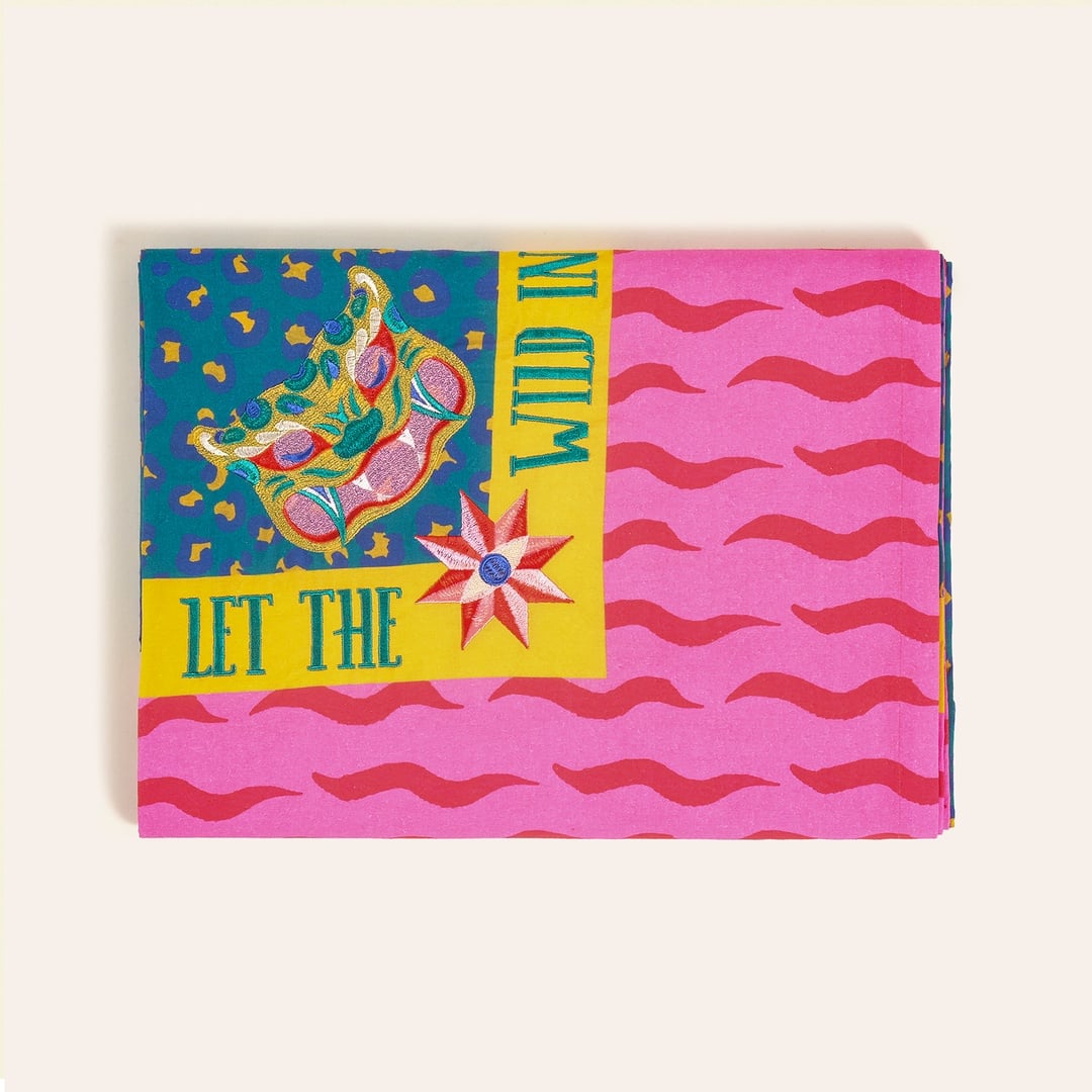 Nilüfer Dijital Baskılı Nakışlı Pamuk Masa Örtüsü 160x240 Cm Renkli