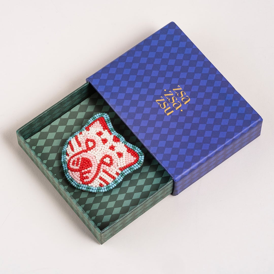 Dadrı Broş 6x5.5 Cm Kırmızı - Yeşil