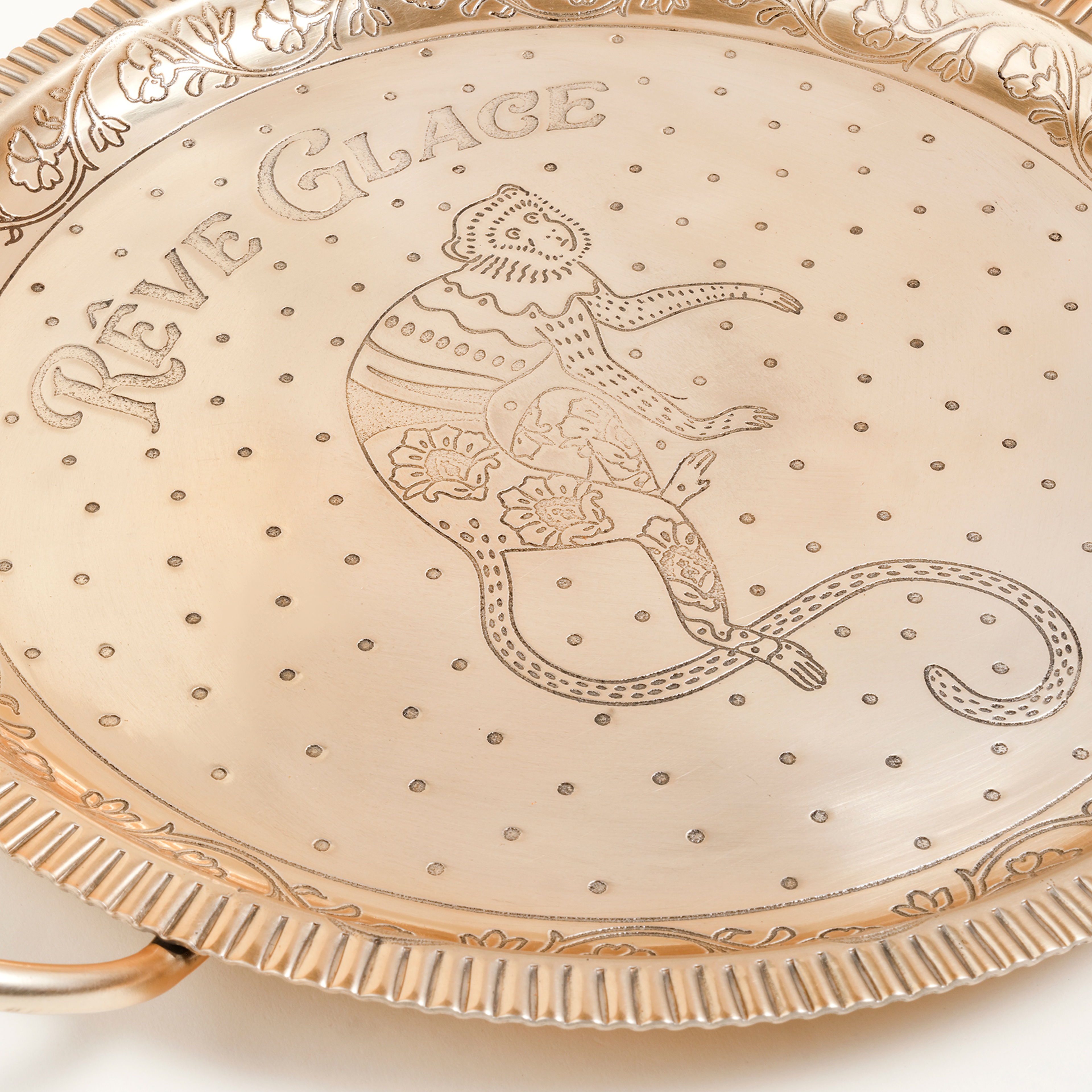 Nanpur Metal Dekoratif Tepsi 43x36x7 Cm Altın