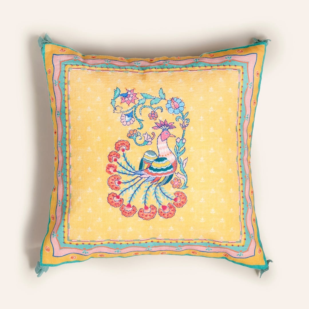 Ghunı Püsküllü Nakışlı Pamuk Dolgulu Kırlent 50x50 Cm Sarı