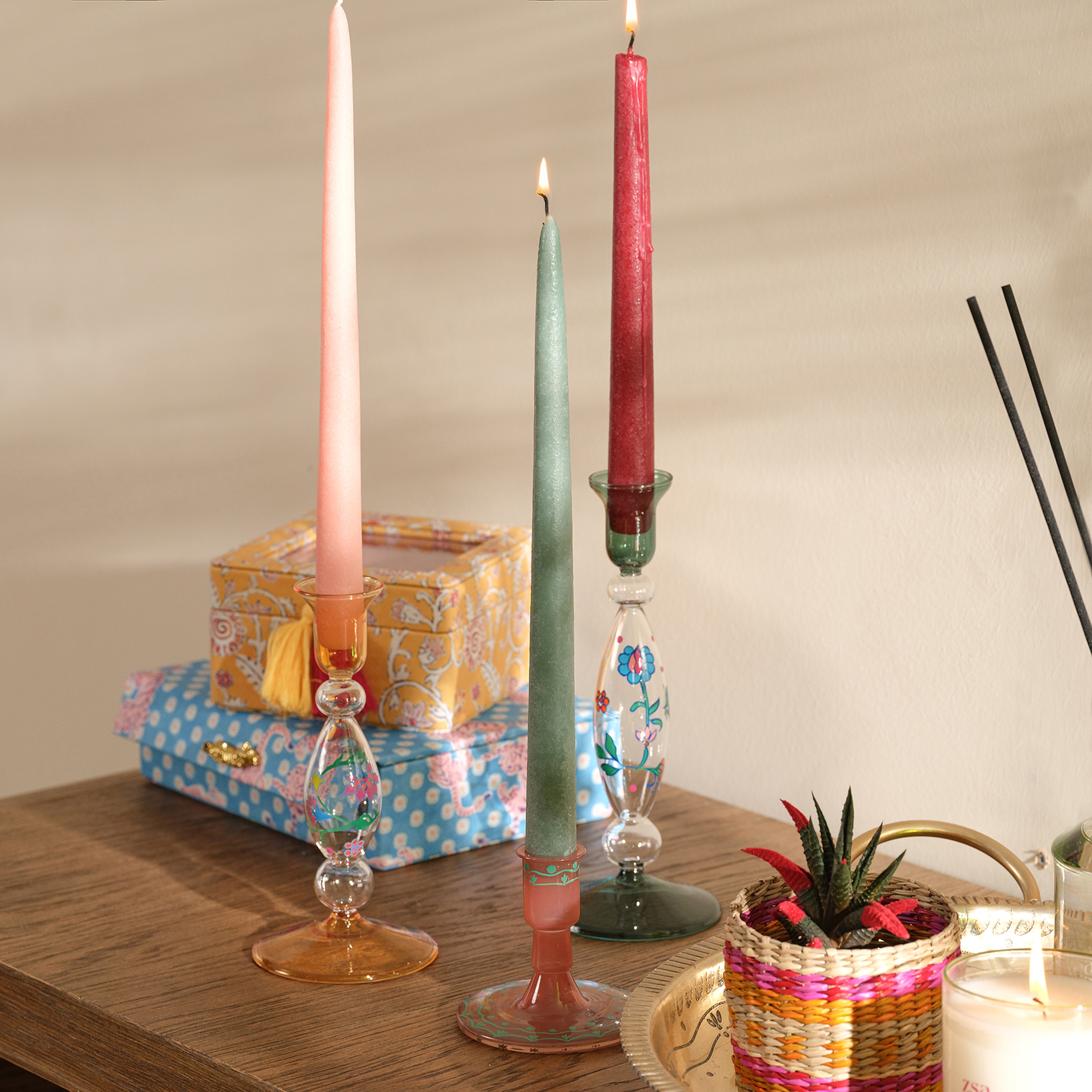 Aravalı El Boyaması Şamdan 8x8x9 Cm Turuncu