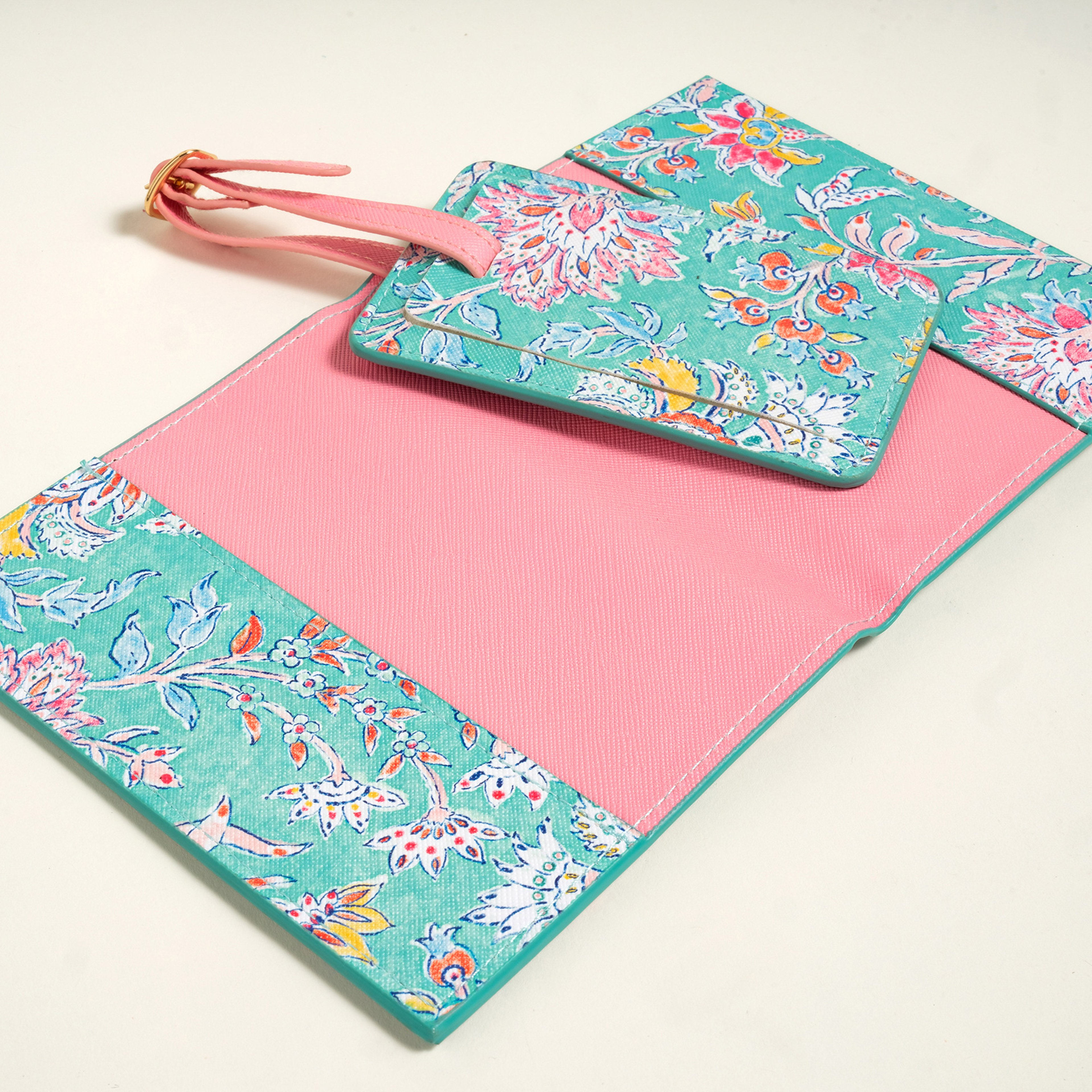 Meılın Pvc Seyahat Seti 21x16.5x2.5 Cm Yeşil