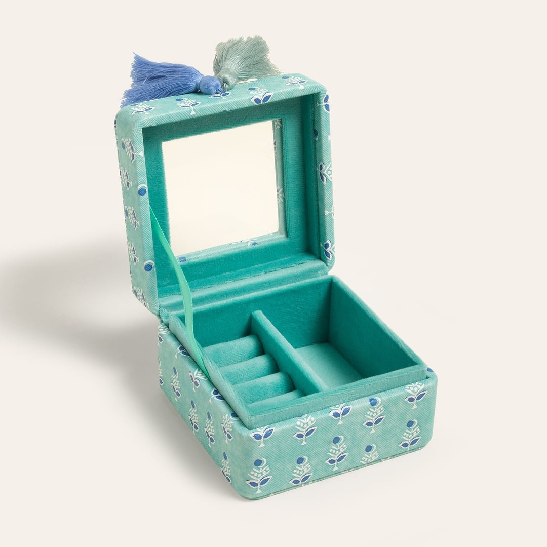 Meılın Pvc Takı Kutusu 10.5x10.5x6.5 Cm Yeşil