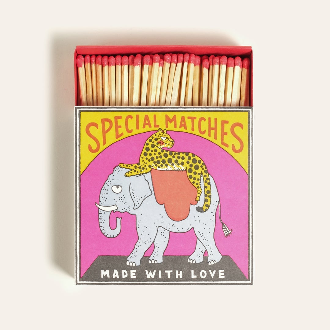 Elephant And Cheetah Ahşap Hediyelik Eşya 11x11x3 Cm Renkli