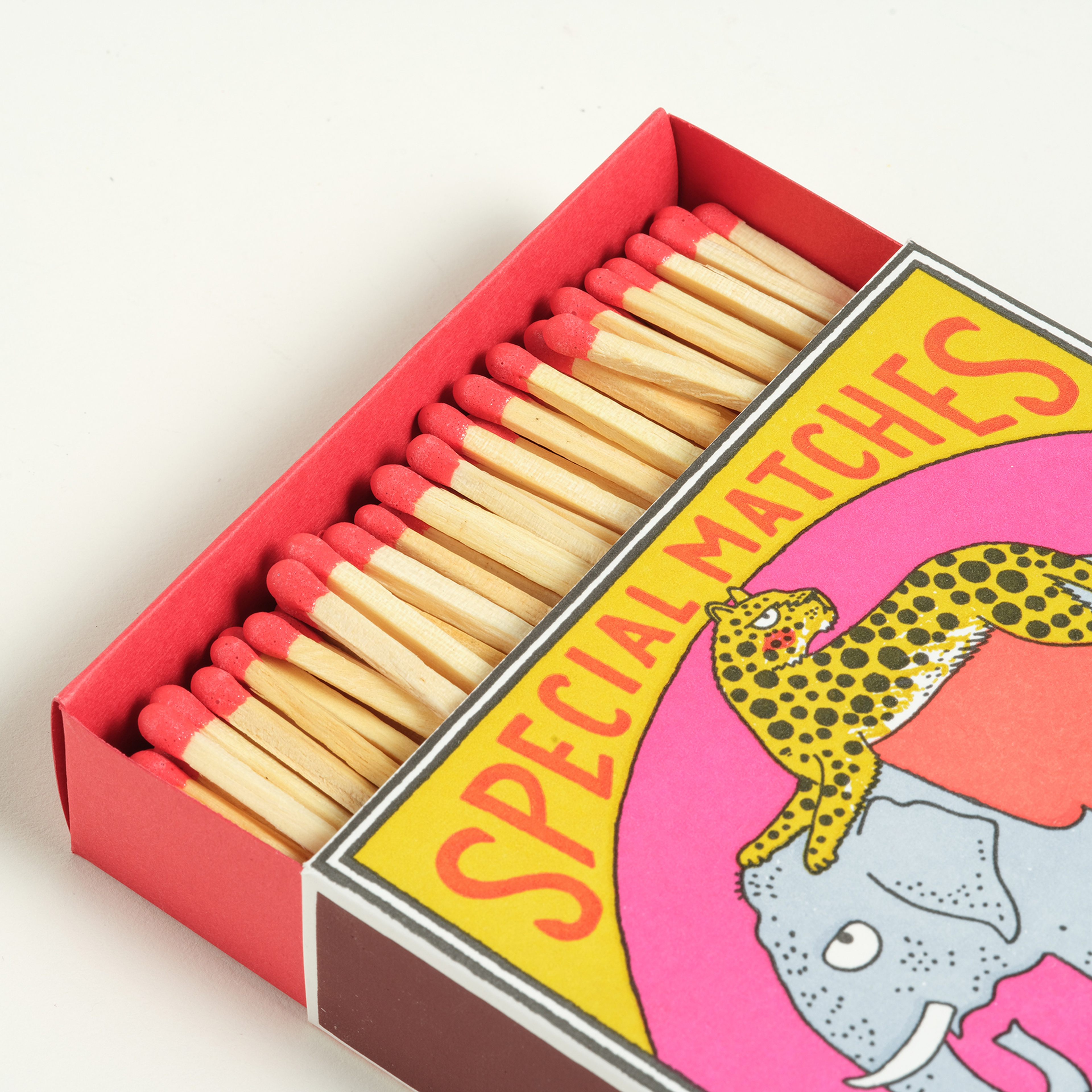 Elephant And Cheetah Ahşap Hediyelik Eşya 11x11x3 Cm Renkli