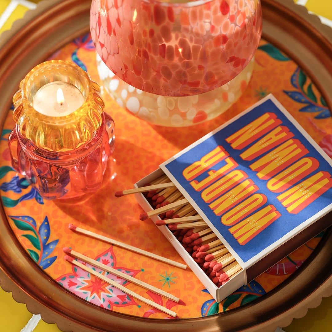 Wonder Woman Ahşap Kibrit Hediyelik Eşya 11x11x3 Cm Renkli