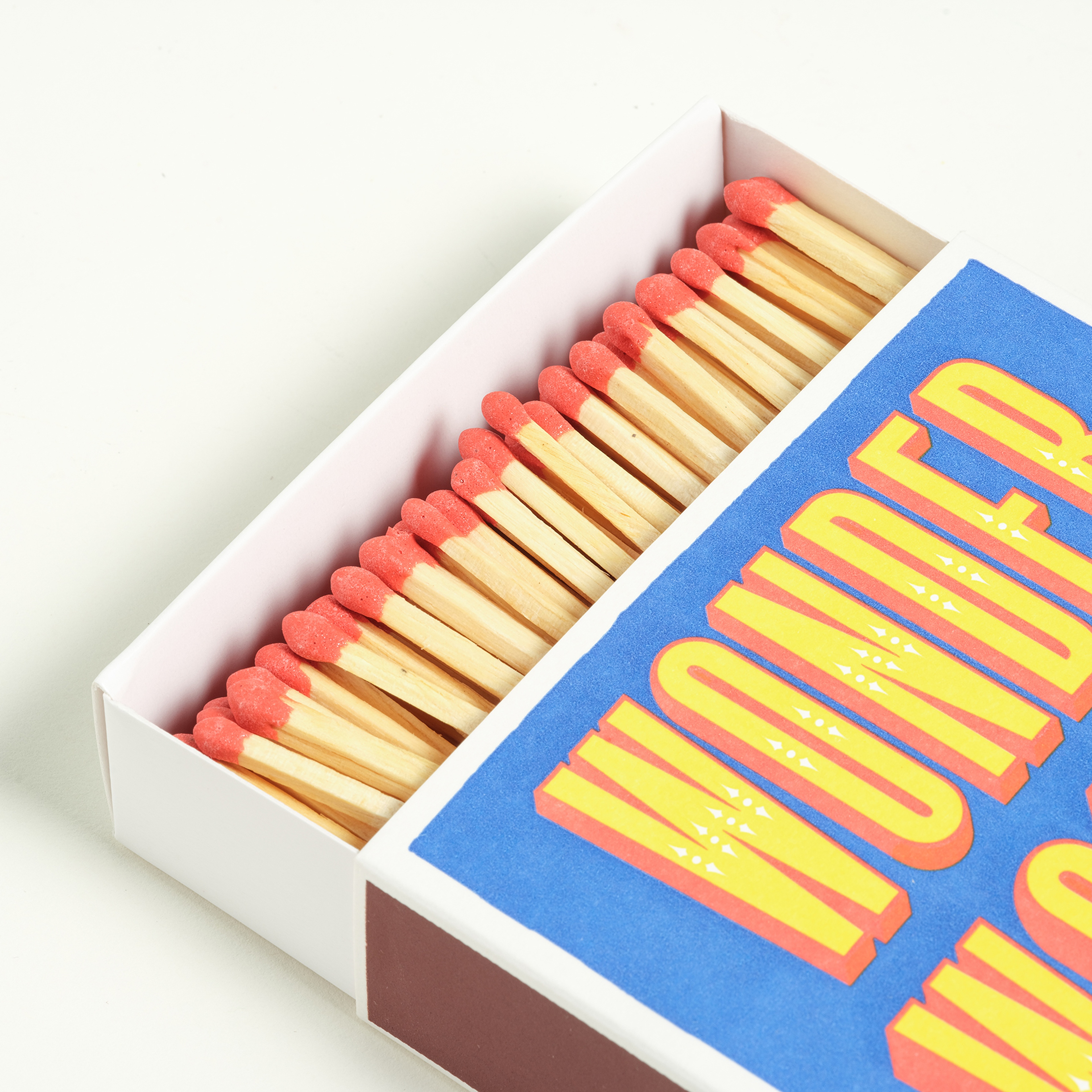 Wonder Woman Ahşap Kibrit Hediyelik Eşya 11x11x3 Cm Renkli