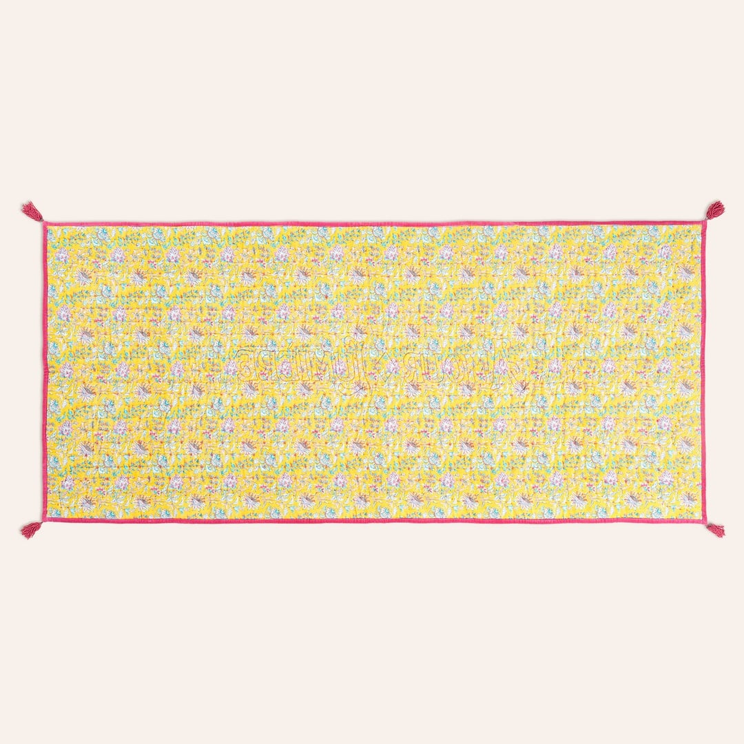 Okhla El İşi Püsküllü Kapitoneli Pamuk Kadife Koltuk Matı 85x185 Cm Fuşya