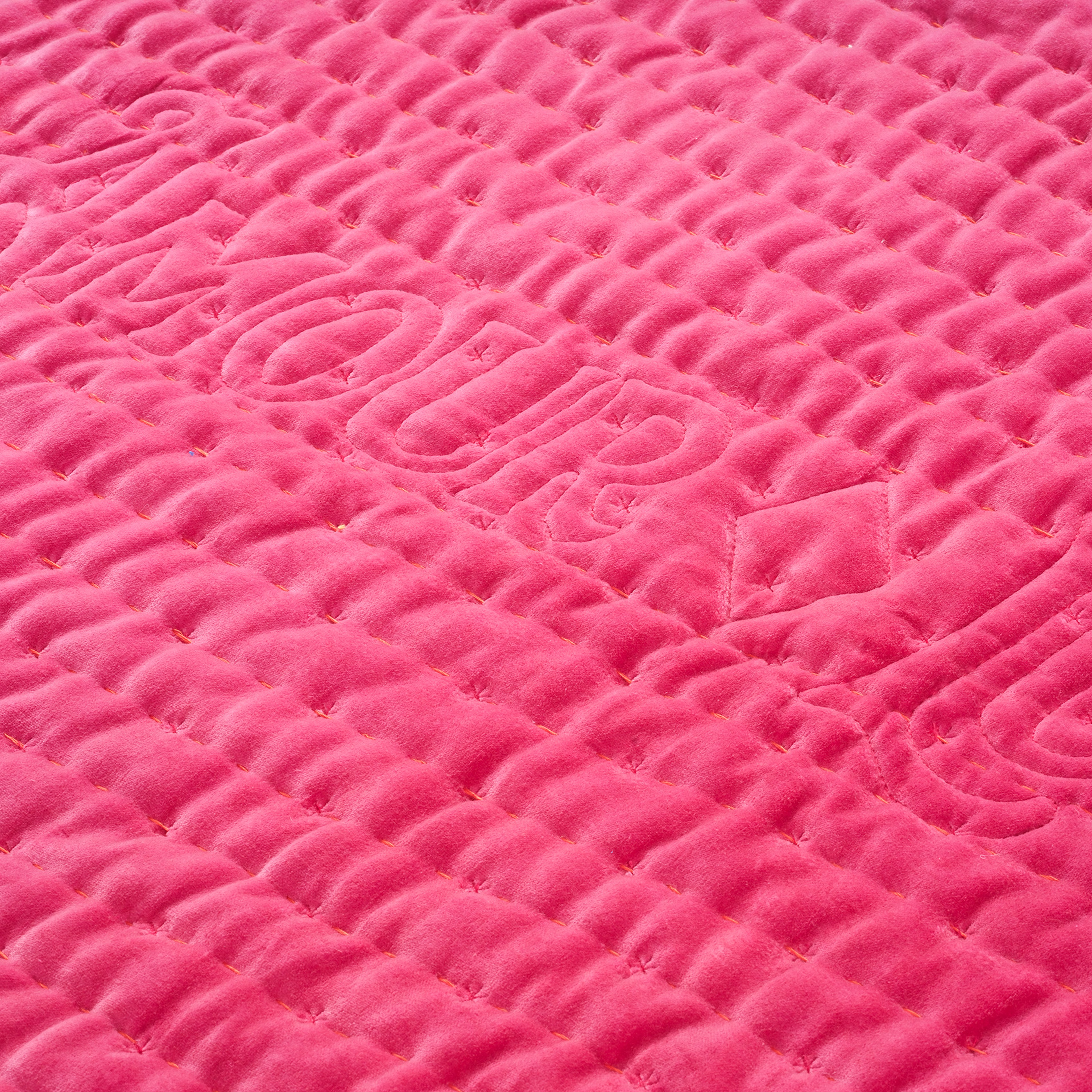 Okhla El İşi Püsküllü Kapitoneli Pamuk Kadife Koltuk Matı 85x185 Cm Fuşya