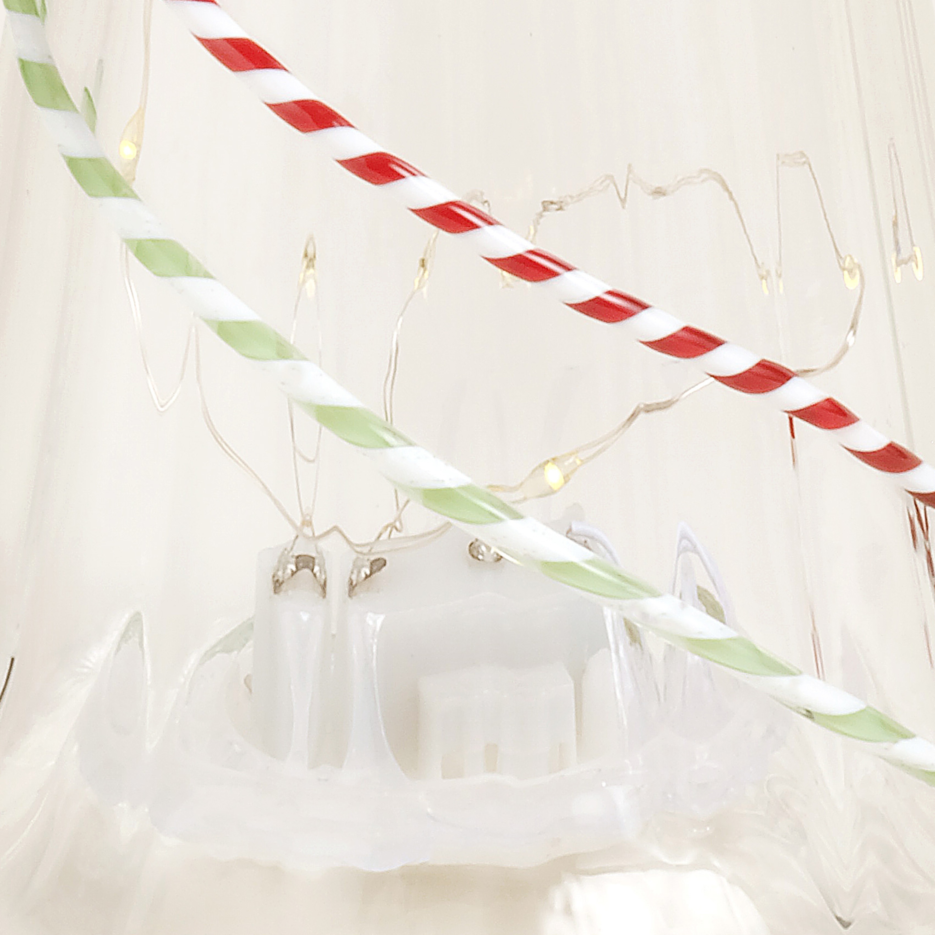 Henan Borosilikat Cam Dekoratif Aydınlatma 23 Cm Şeffaf- Kırmızı