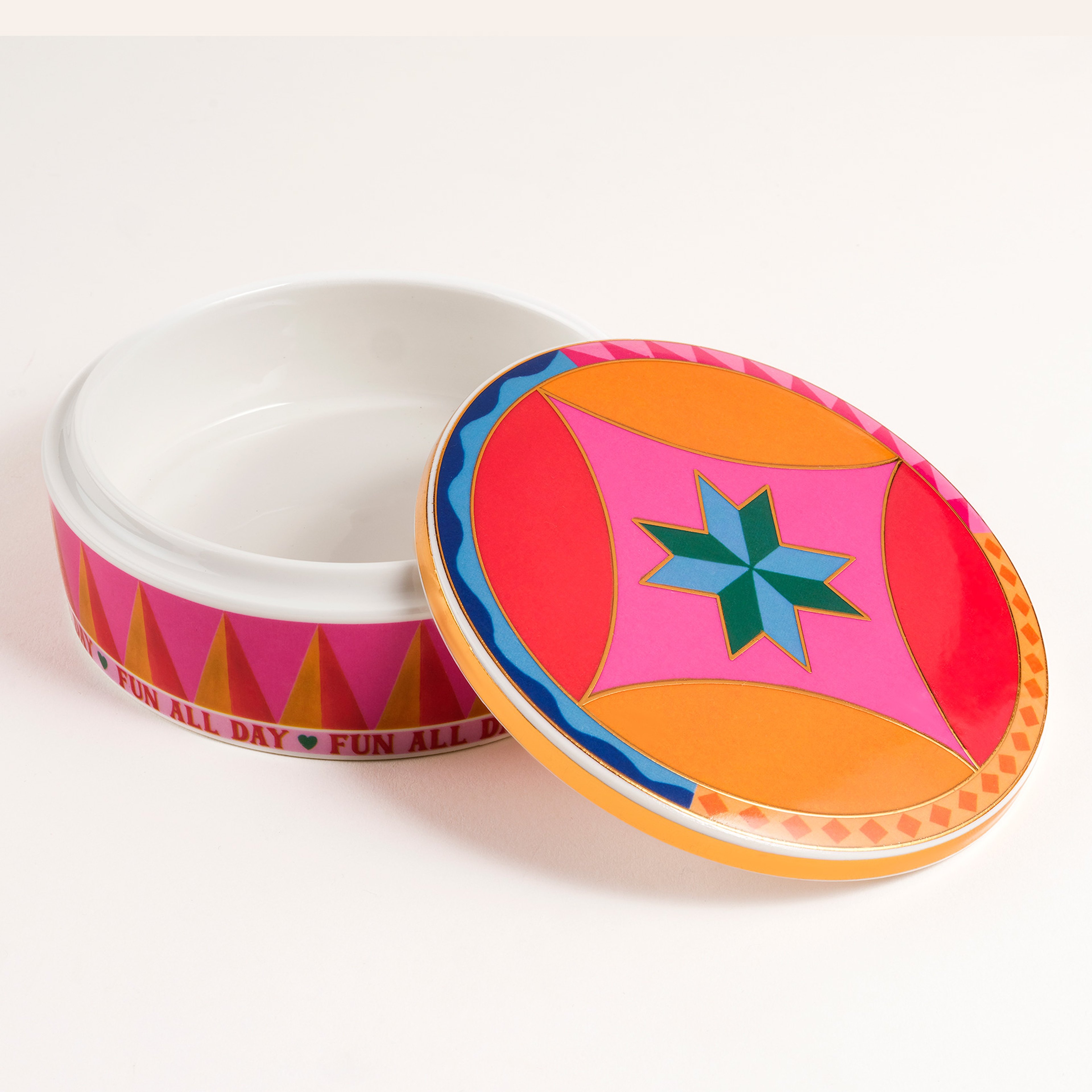 Shekou Porselen Dekoratif Obje 12x12x4 Cm Renkli