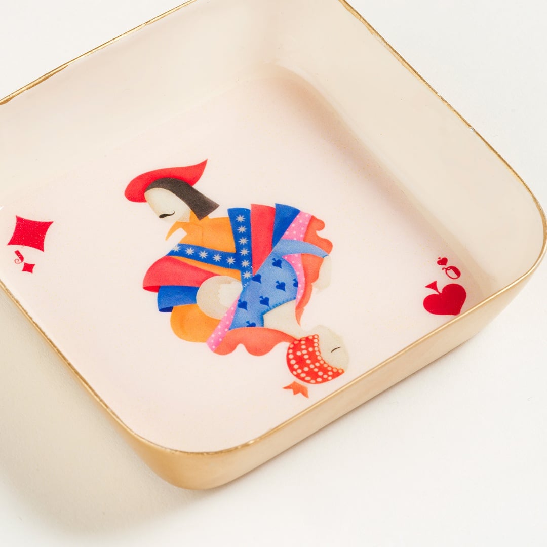 Nanpur Demir Dekoratif Tepsi 9x9x2 Cm Beyaz