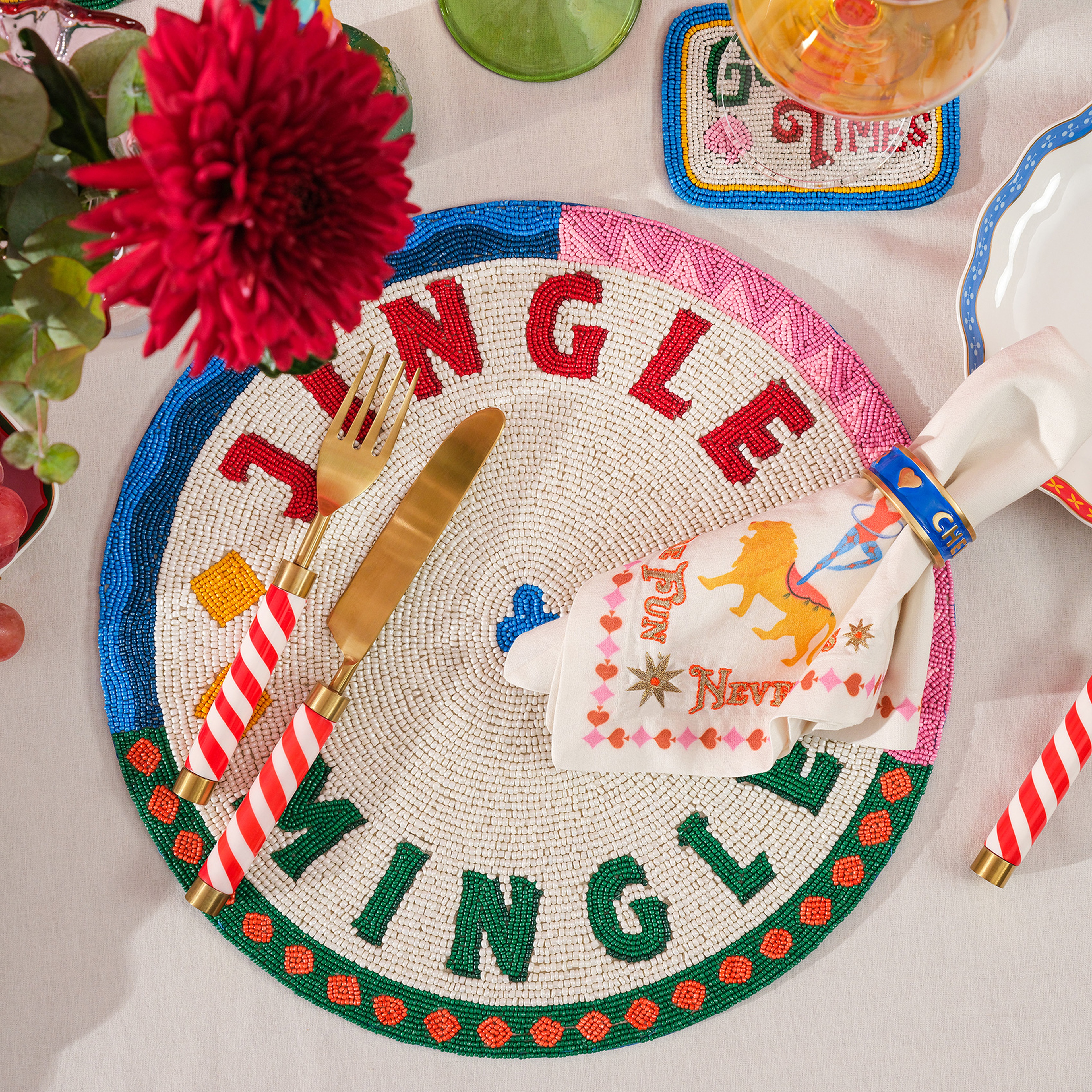 Dadrı Cam - Polyester Amerikan Servis 35 Cm Beyaz