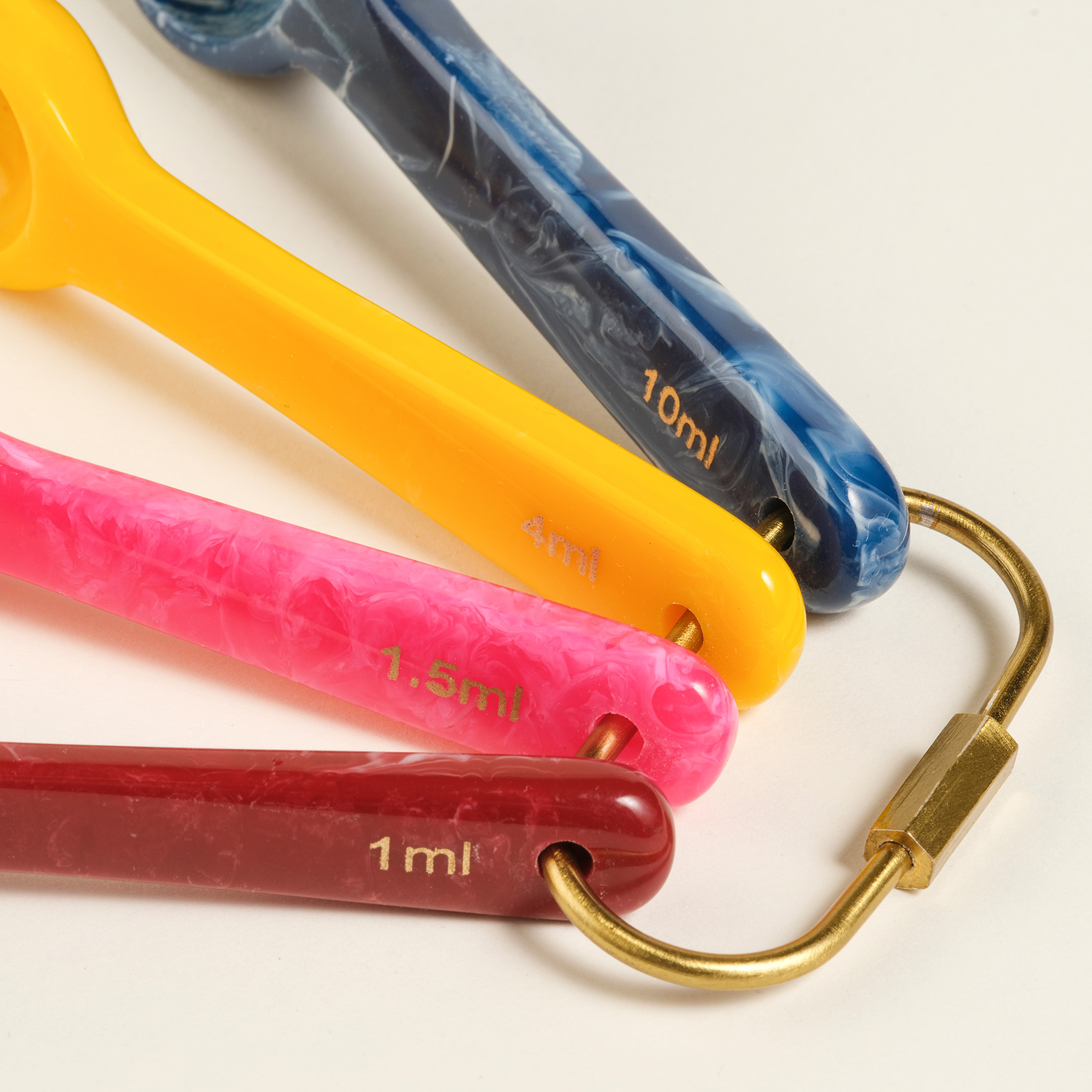 Tanda Plastik Kaşık Seti 13x4x2 Cm Renkli