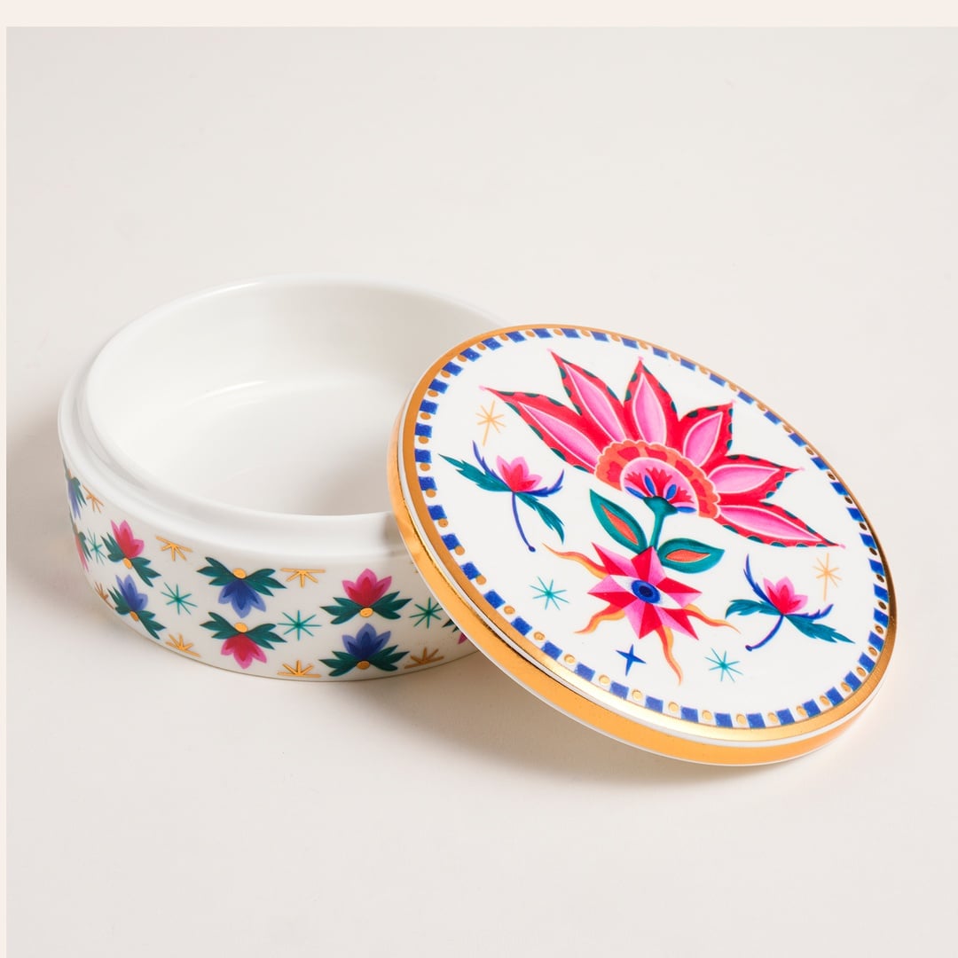 Shekou Porselen Dekoratif Obje 12x12x4 Cm Renkli