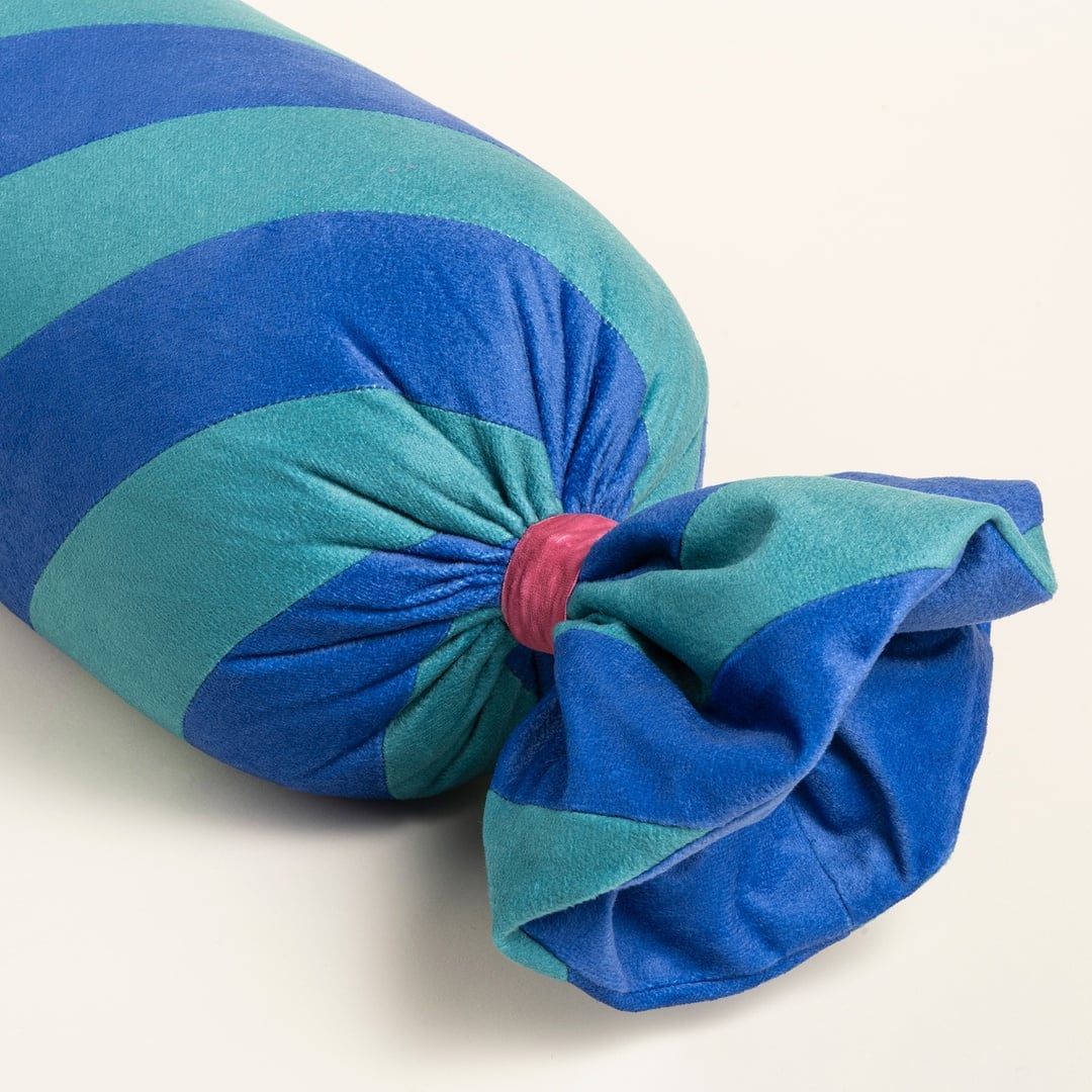 Hansı Verevli Fırfırlı Dolgulu Kırlent 17x60 Cm Mavi - Yeşil