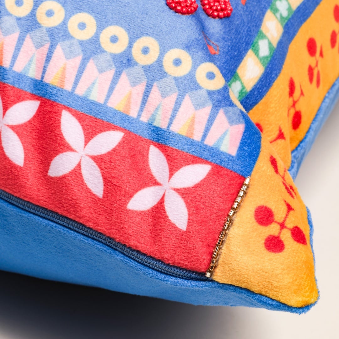 Hansı Dijital Baskılı Dolgulu Kırlent 50x50 Cm Renkli