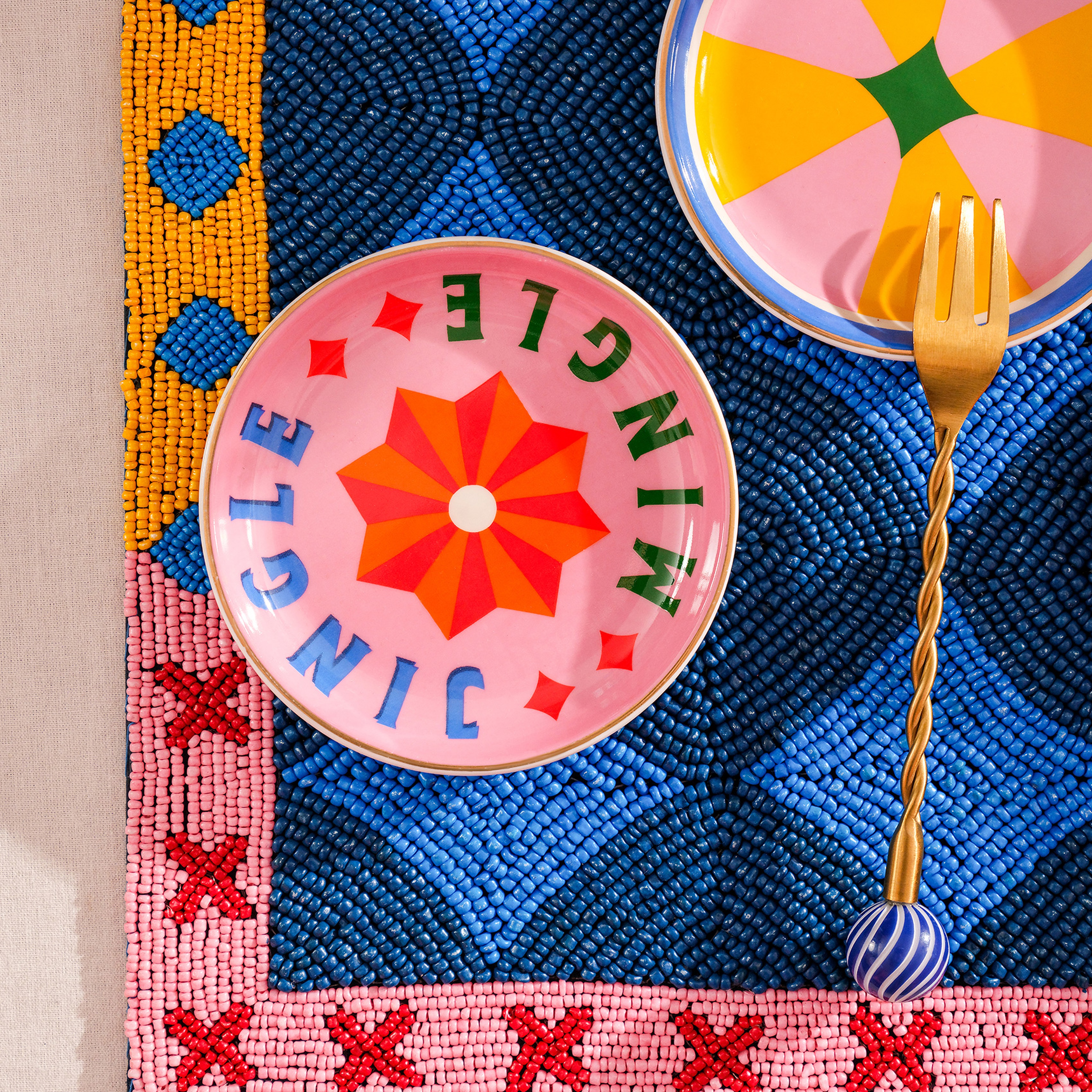 Luohu Porselen Tabak 10x10x1 Cm Pembe