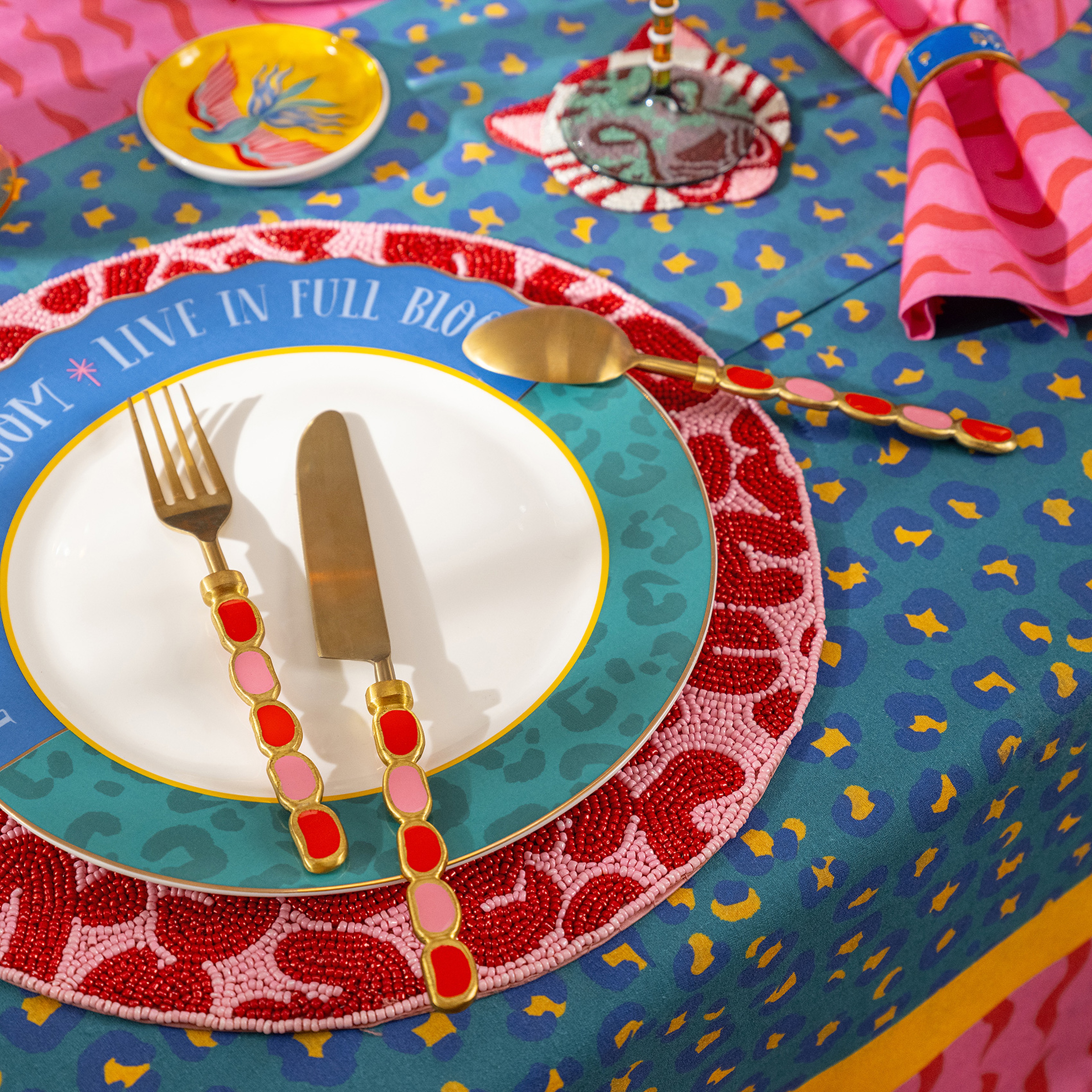 Dadrı Boncuklu Cam - Polyester Amerikan Servis 35 Cm Fuşya - Pembe