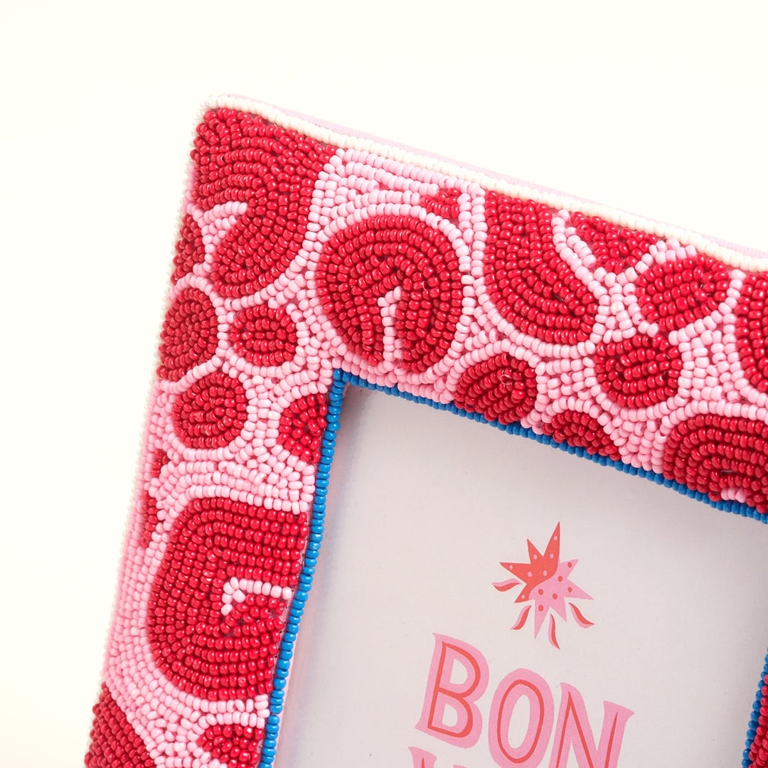 Dadrı Cam Boncuk-ahşap Çerçeve 21x17 Cm Fuşya