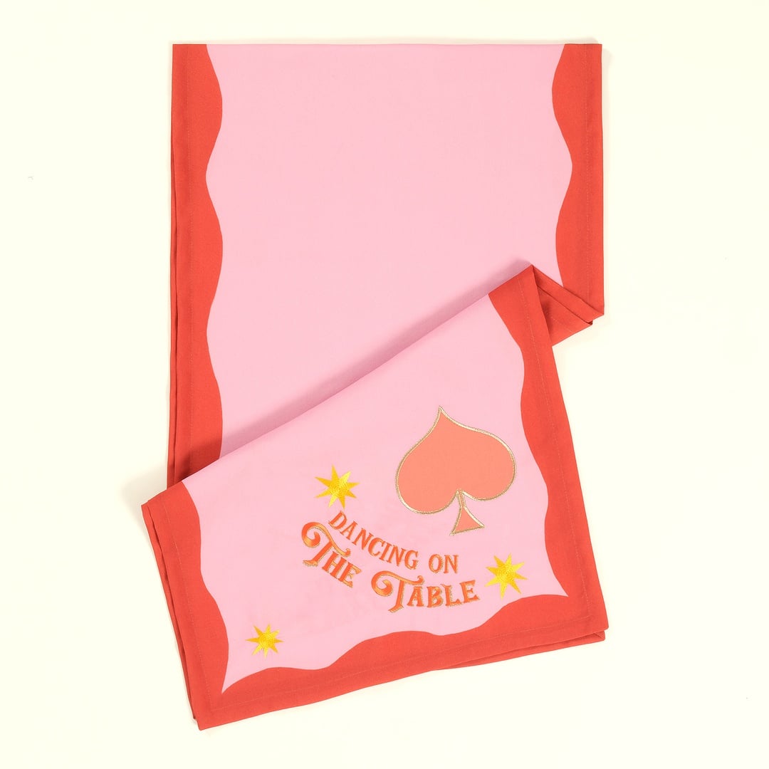 Nilüfer Dijital Baskılı Nakışlı Polyester Runner 50x180 Cm Pembe