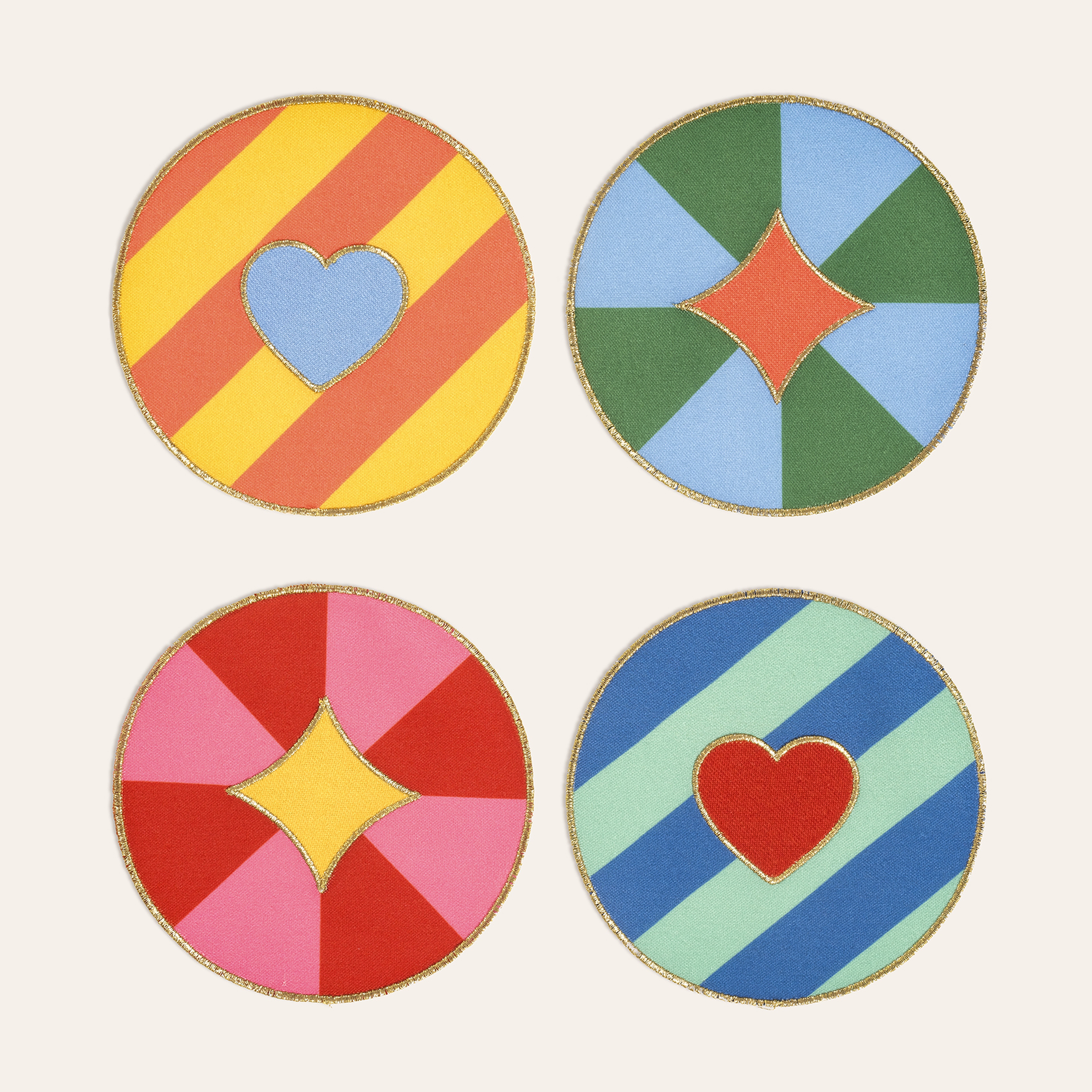 Nilüfer Dijital Baskılı Nakışlı Polyester Bardak Altlığı 13 Cm Renkli