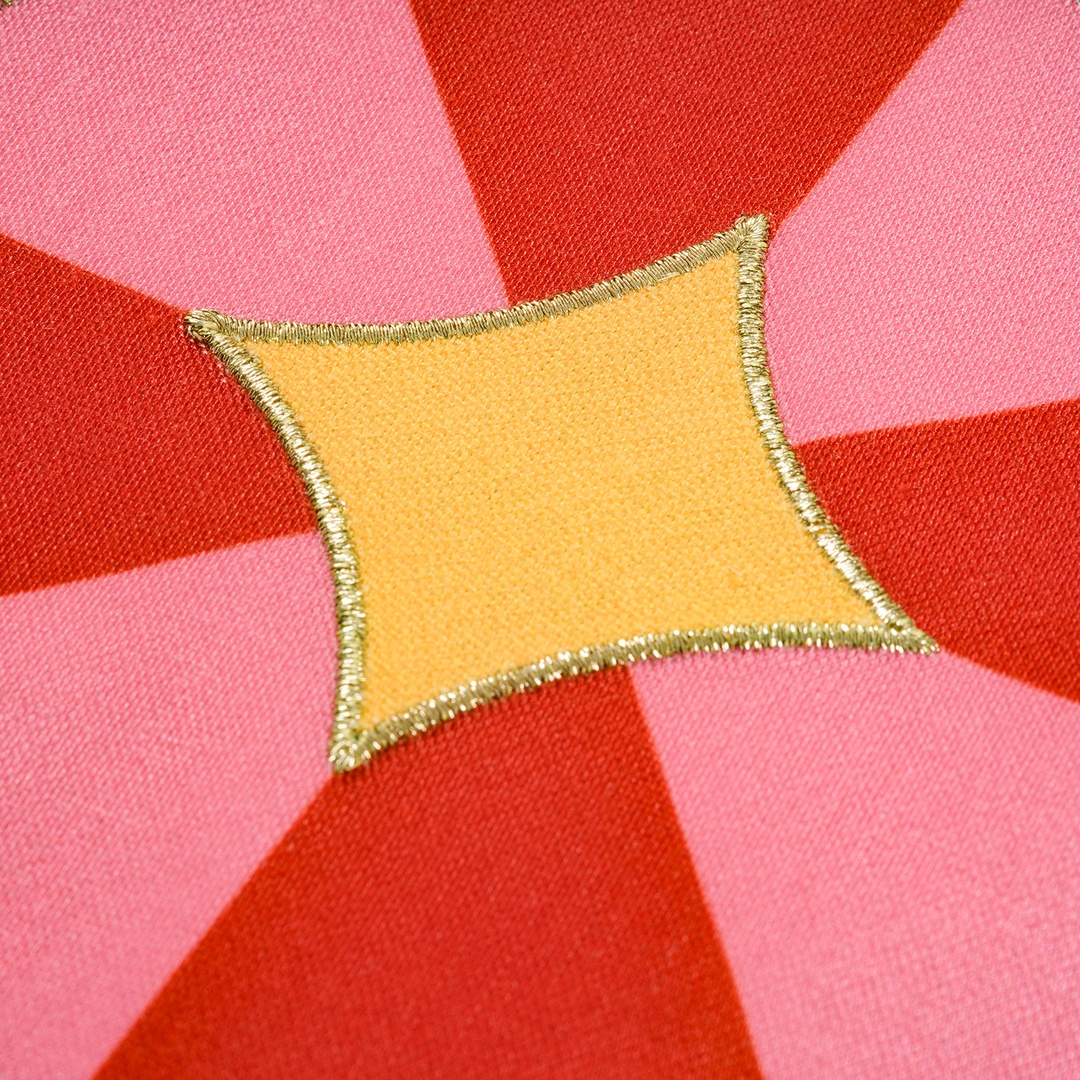 Nilüfer Dijital Baskılı Nakışlı Polyester Bardak Altlığı 13 Cm Renkli