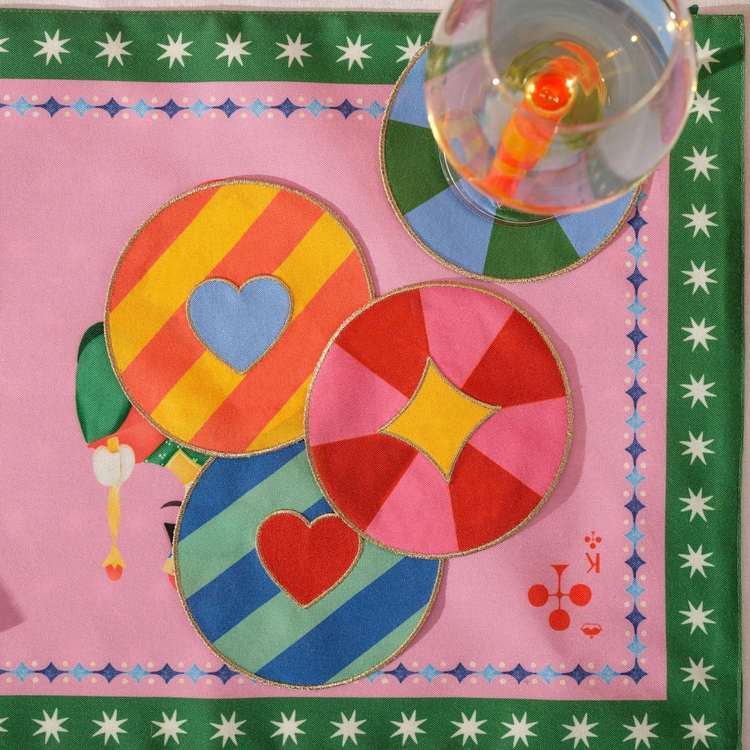 Nilüfer Dijital Baskılı Nakışlı Polyester Bardak Altlığı 13 Cm Renkli