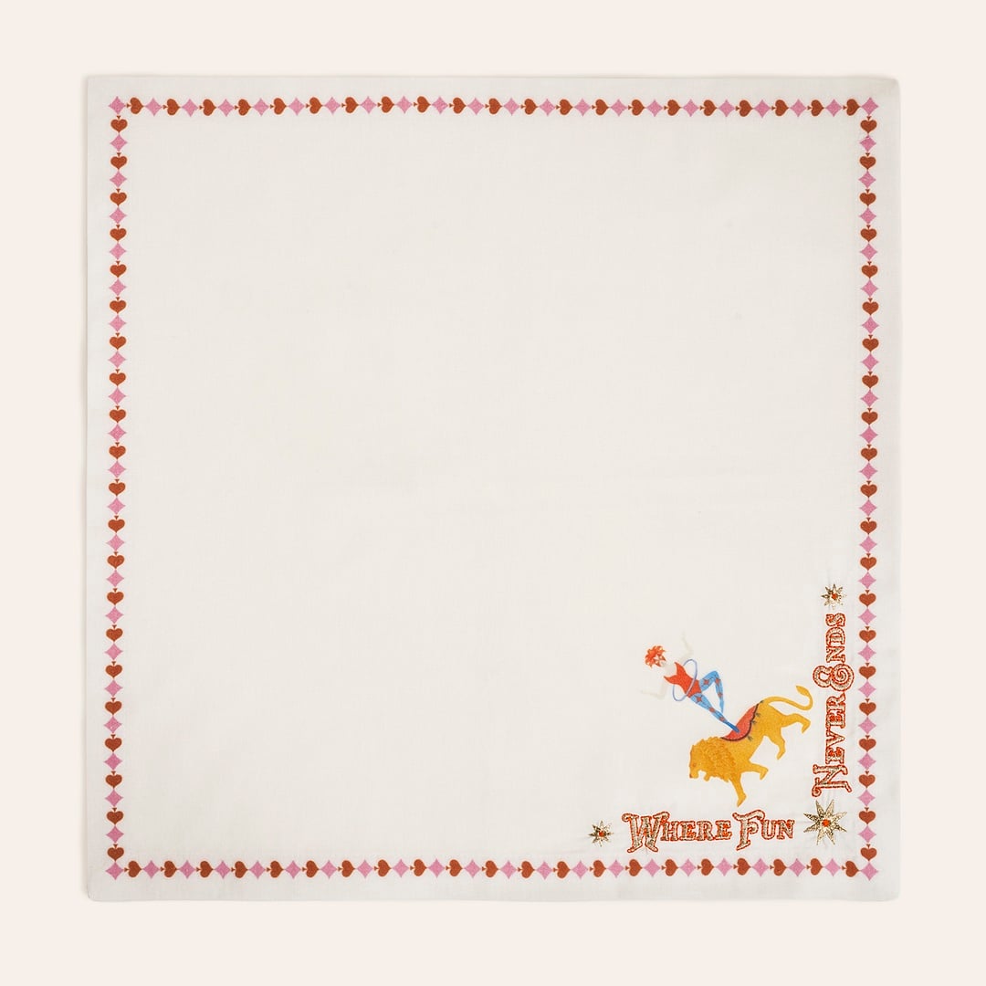 Nilüfer Dijital Baskılı Nakışlı Pamuk Peçete Seti 45x45 Cm Ekru - Kırmızı