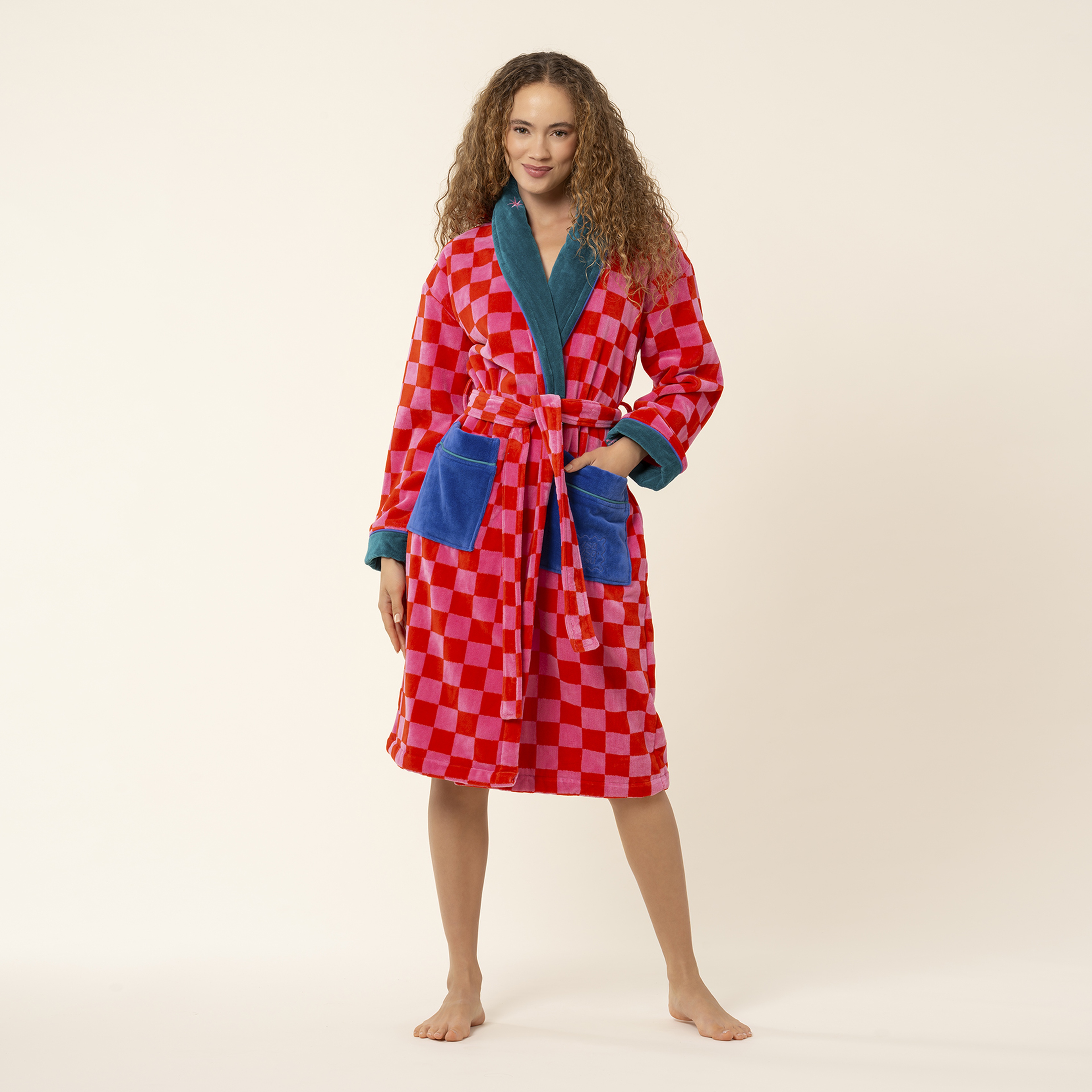 Tabea Nakışlı Kadife Pamuk Bornoz - Pembe - Kırmızı